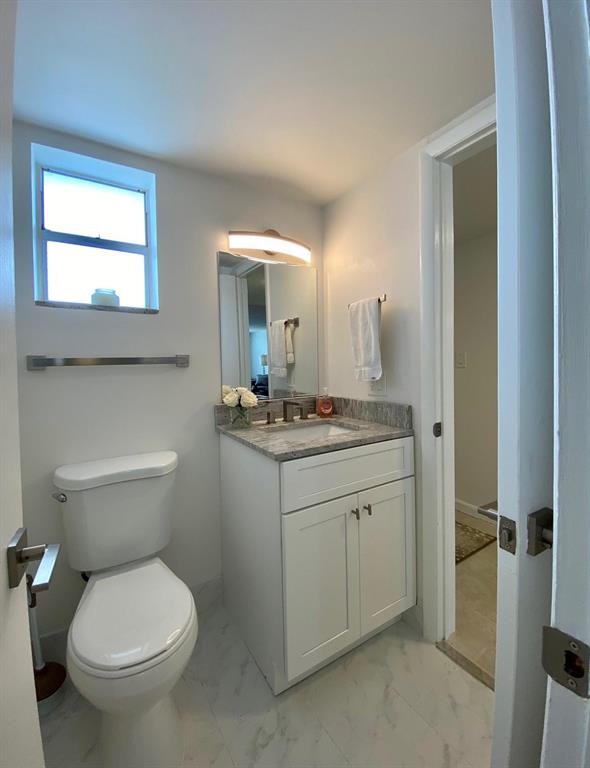 REGENCY SURF & RACQUET CLUB CONDO - Residential Lease