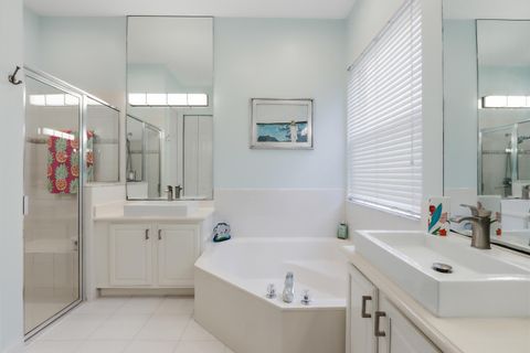 Tiny photo for 5677 Via De La Plata Circle, Delray Beach, FL 33484 (MLS # B26039677)