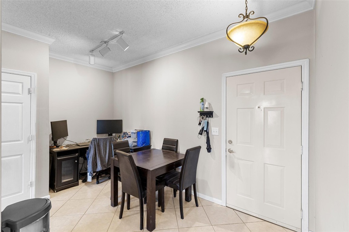 533 NE 3rd Avenue 243