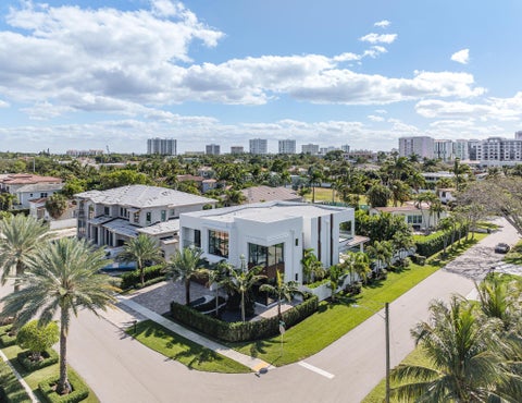 Tiny photo for 400 NE 4th Street, Boca Raton, FL 33432 (MLS # R11157445)