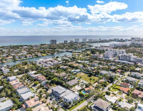 Tiny photo for 400 NE 4th Street, Boca Raton, FL 33432 (MLS # R11157445)