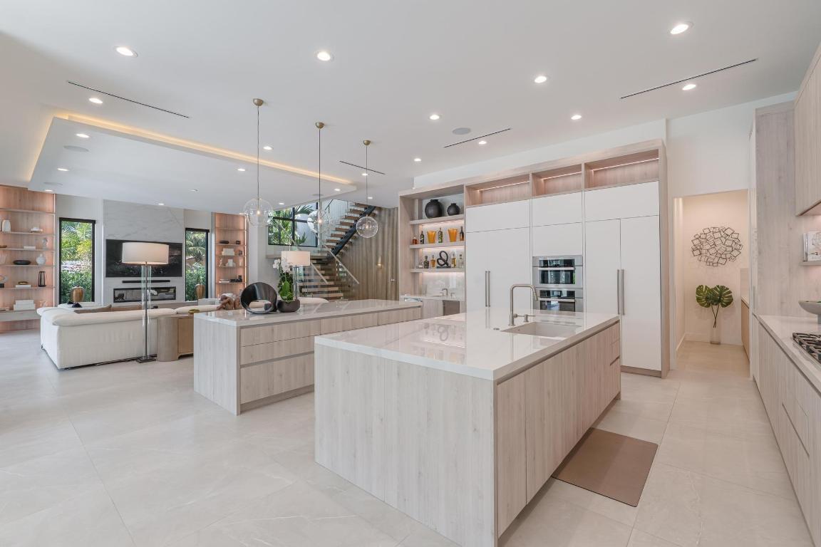 OCEAN HEIGHTS - Residential