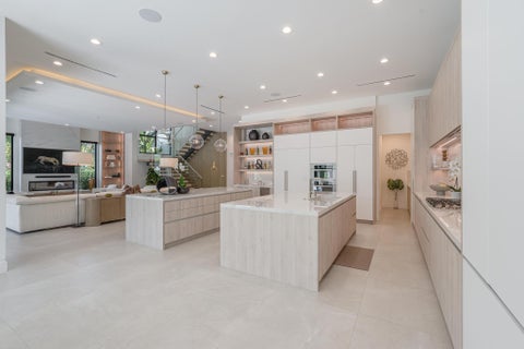 Tiny photo for 400 NE 4th Street, Boca Raton, FL 33432 (MLS # R11157445)