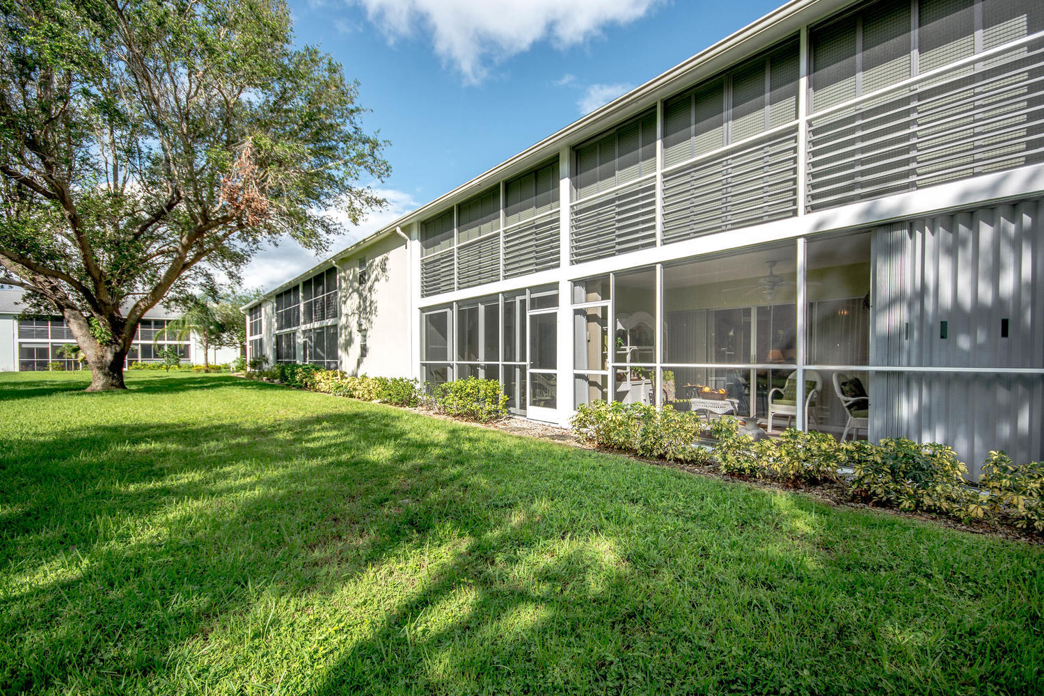 TEQUESTA GARDEN CONDO 2 - Residential