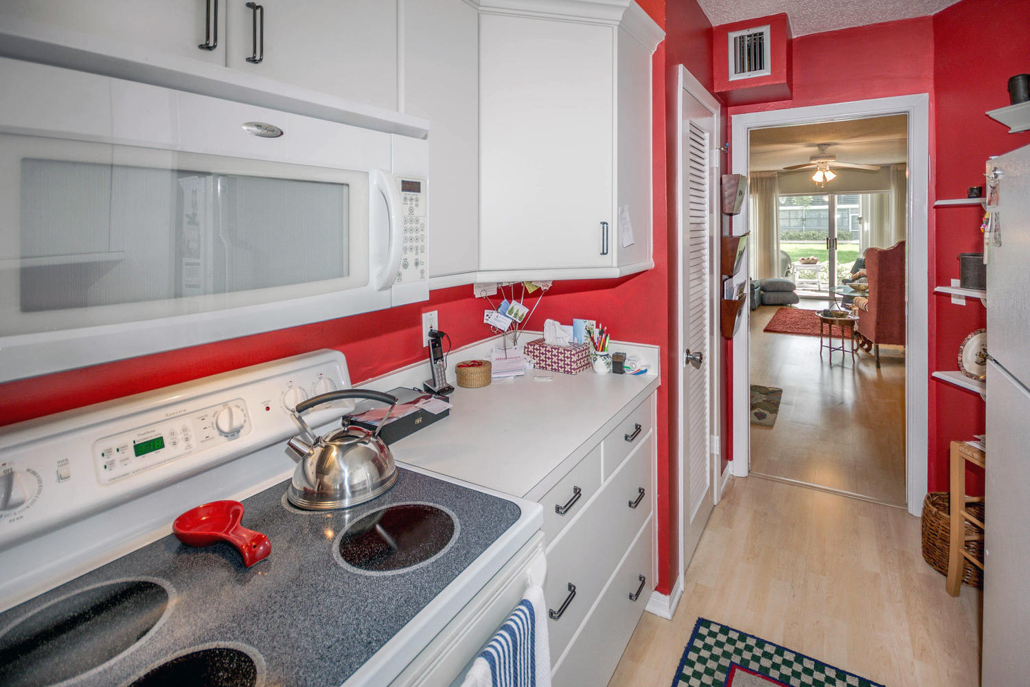 TEQUESTA GARDEN CONDO 2 - Residential