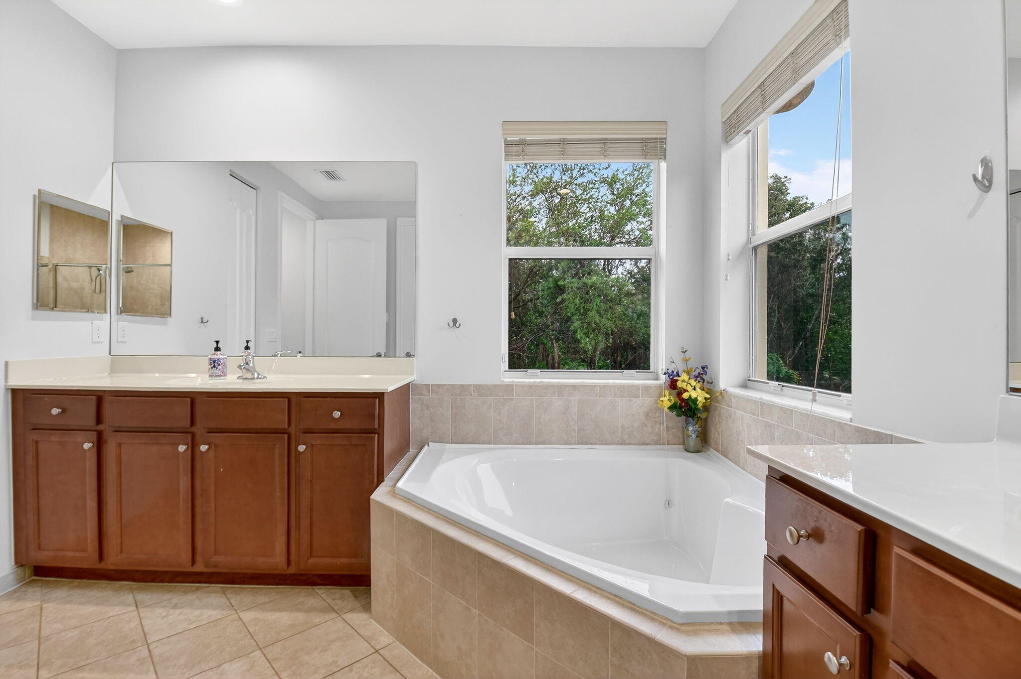 CAPISTARA - Residential