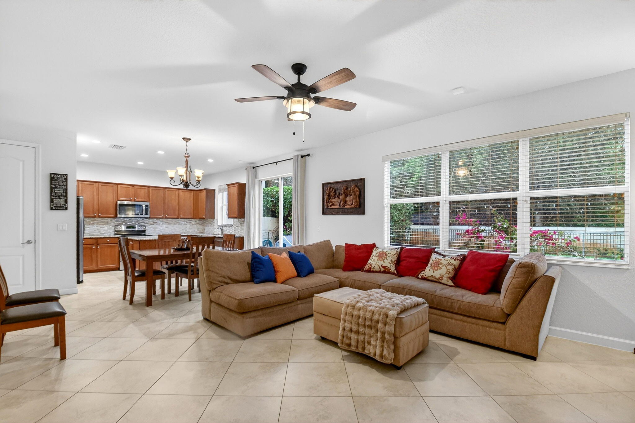 CAPISTARA - Residential