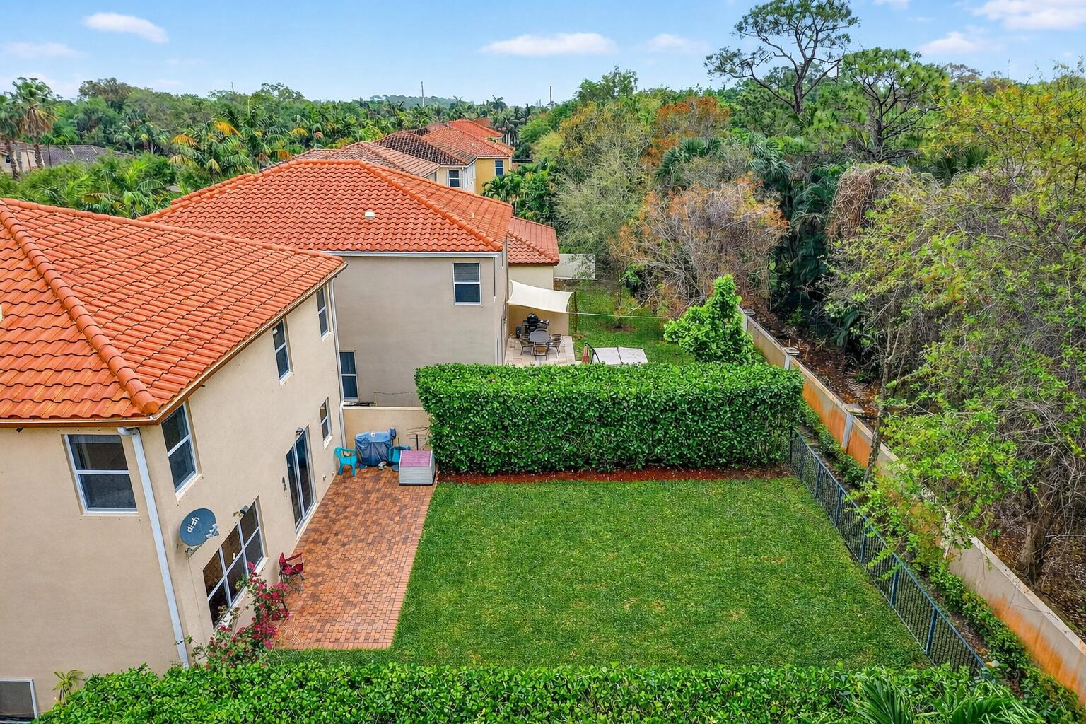 CAPISTARA - Residential