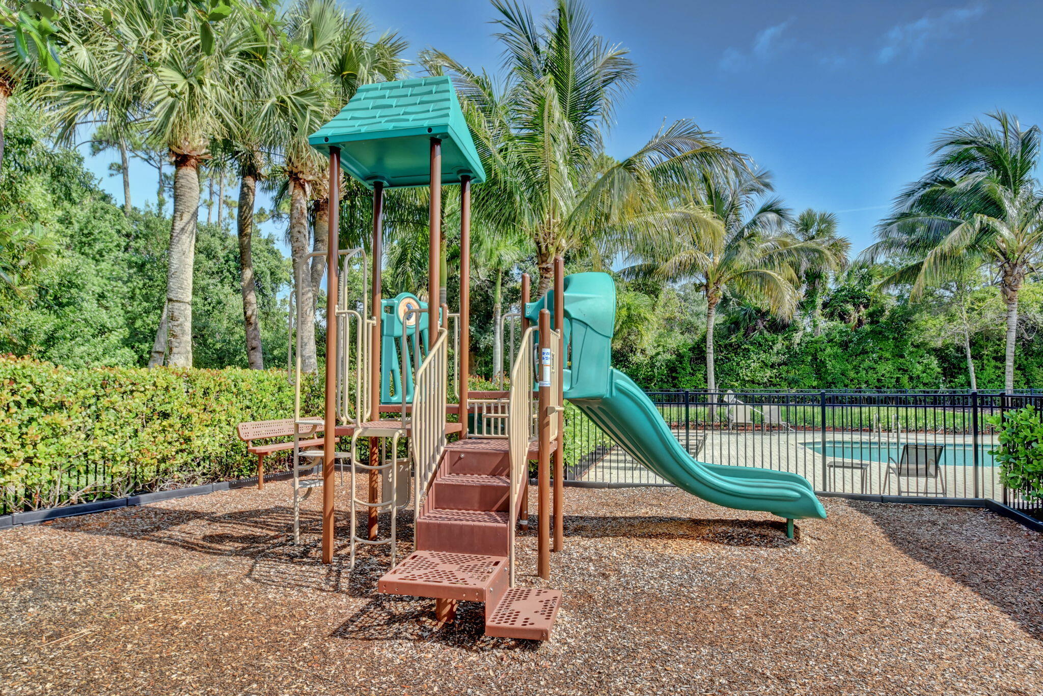 CAPISTARA - Residential