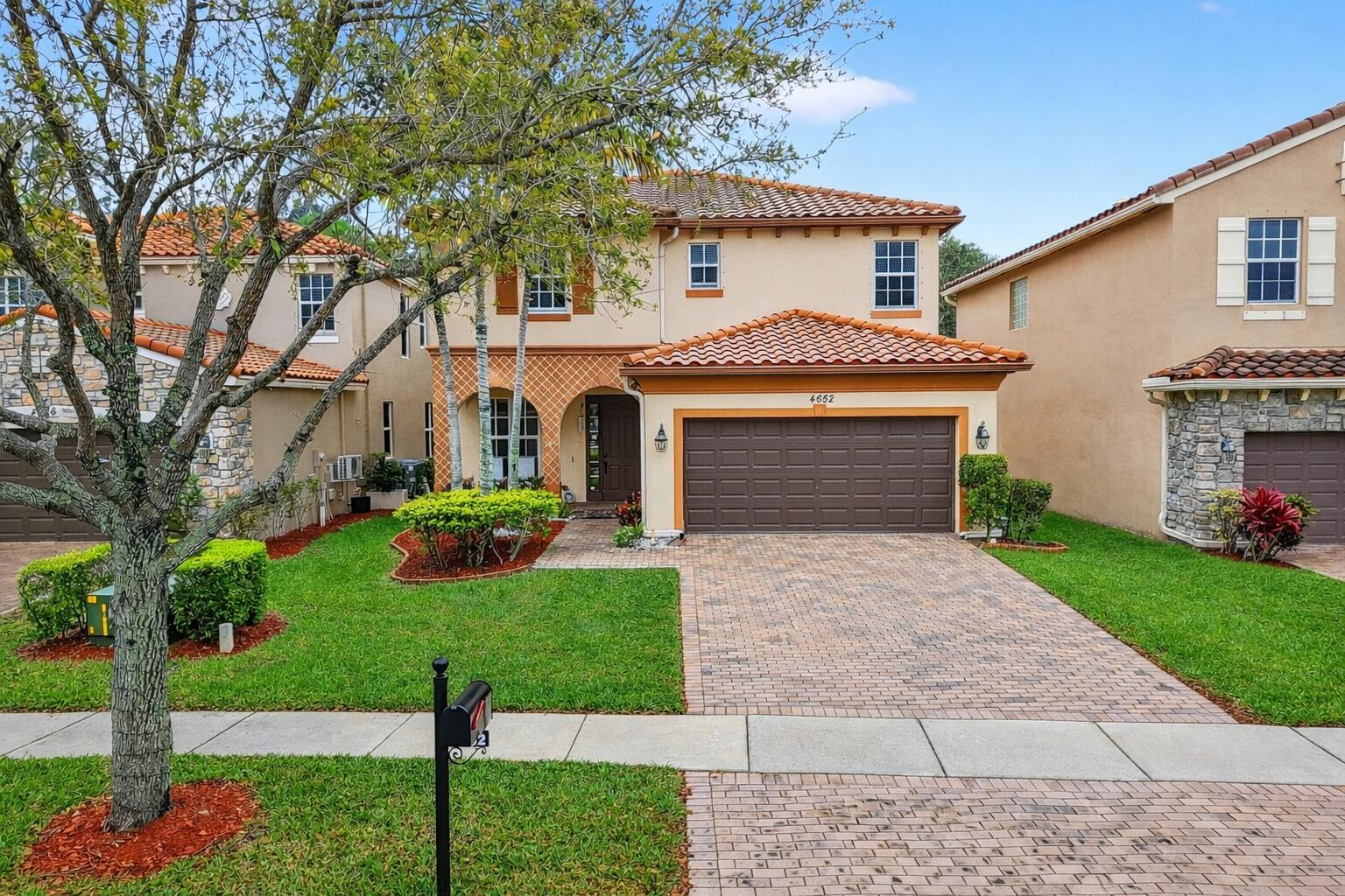 CAPISTARA - Residential