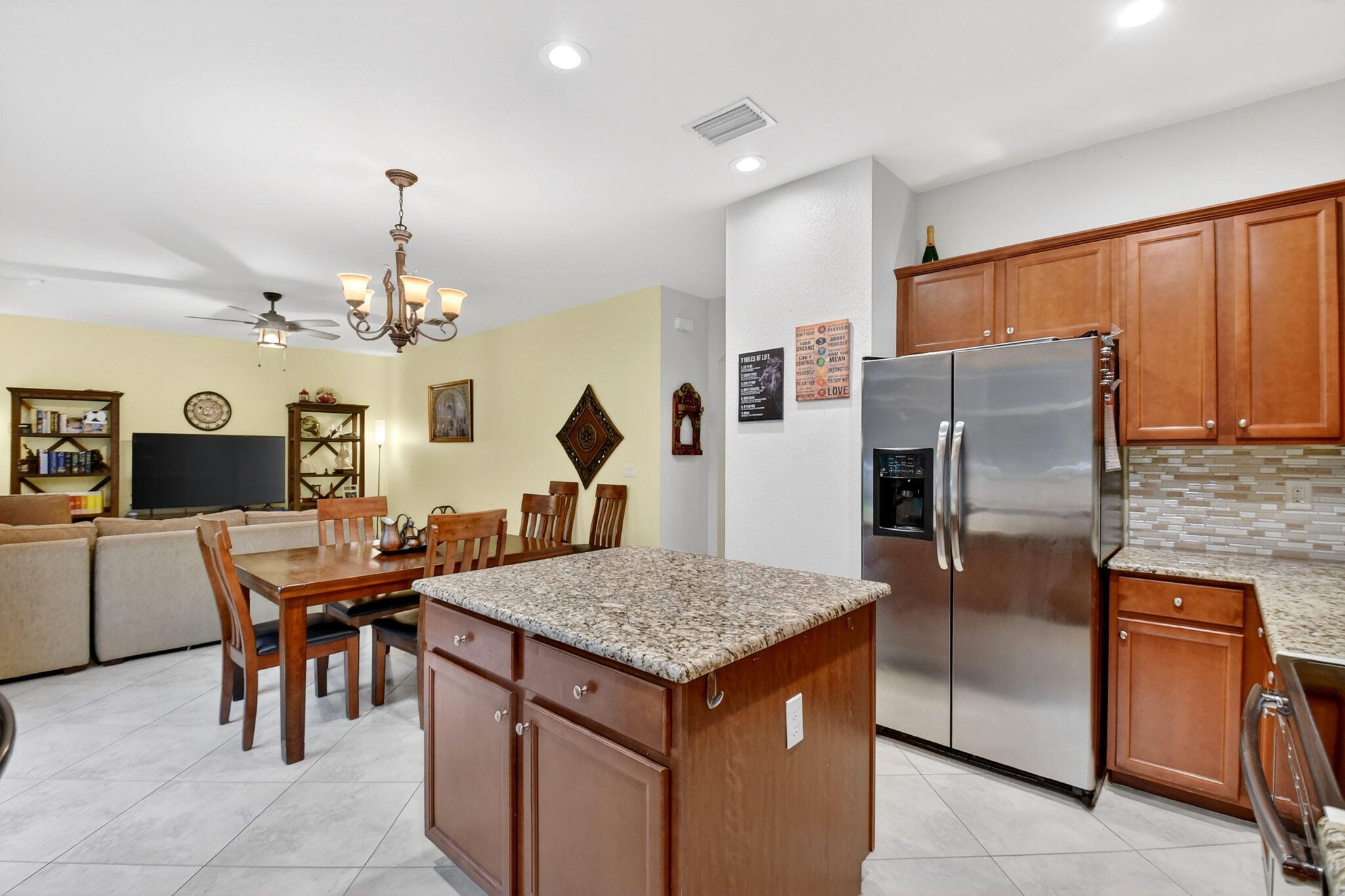 CAPISTARA - Residential