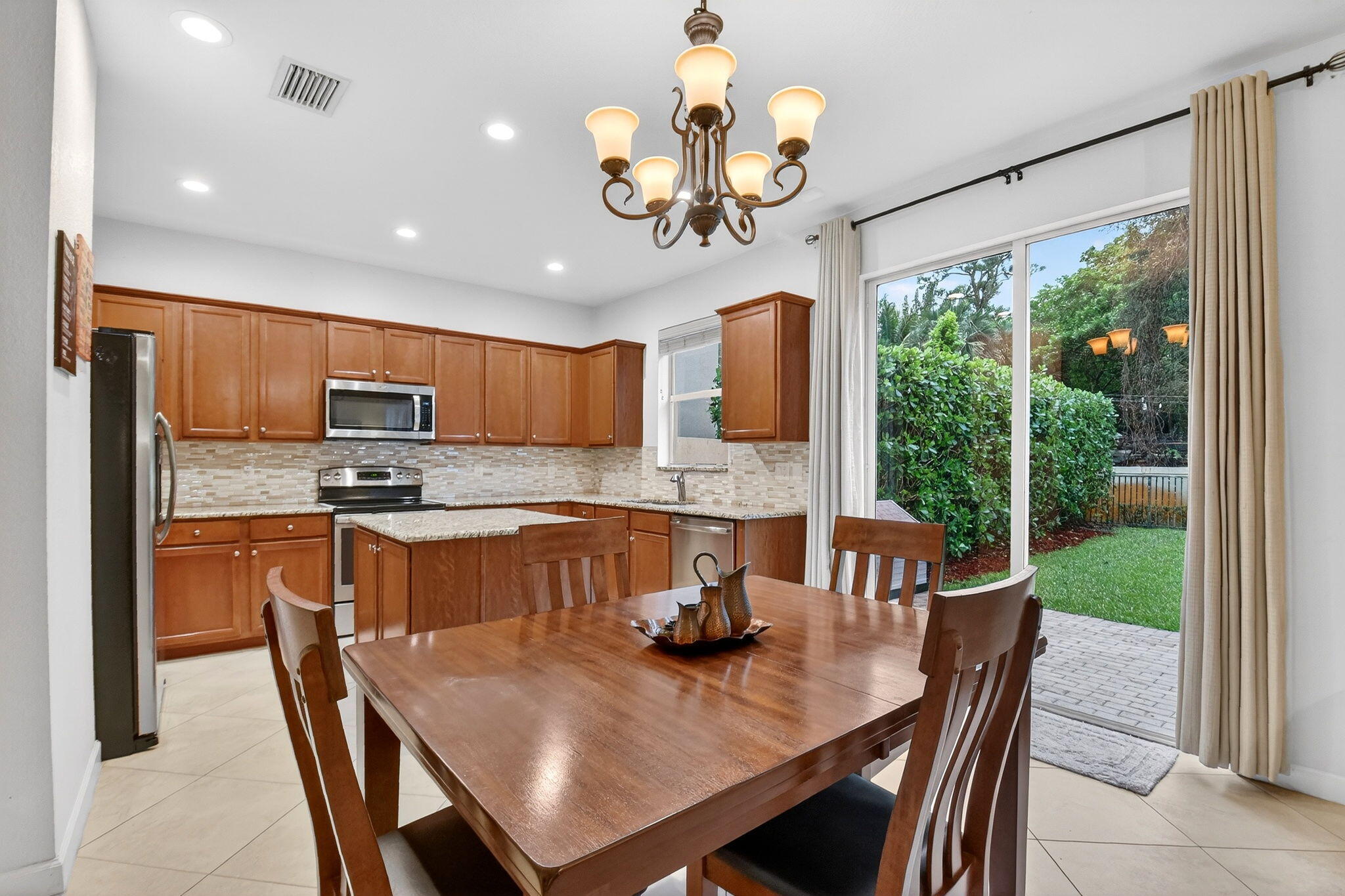 CAPISTARA - Residential