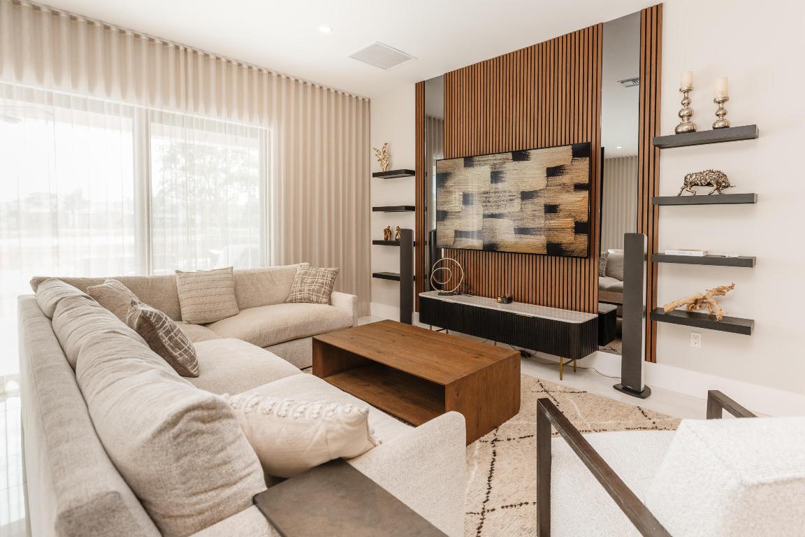 8606 Tower Bridge Court