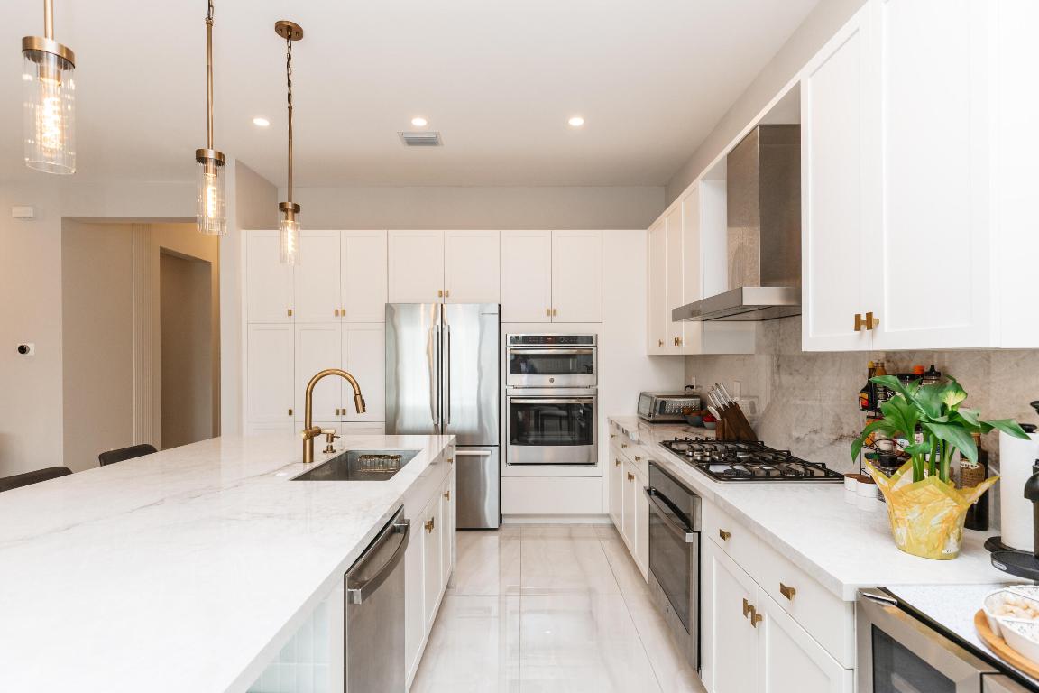 BRIDGES MIZNER PUD BRIDGES SOUTH PLAT THREE - Residential