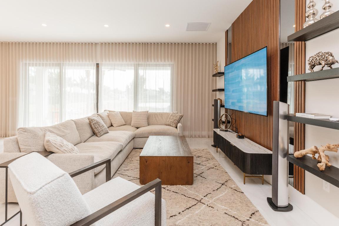 8606 Tower Bridge Court