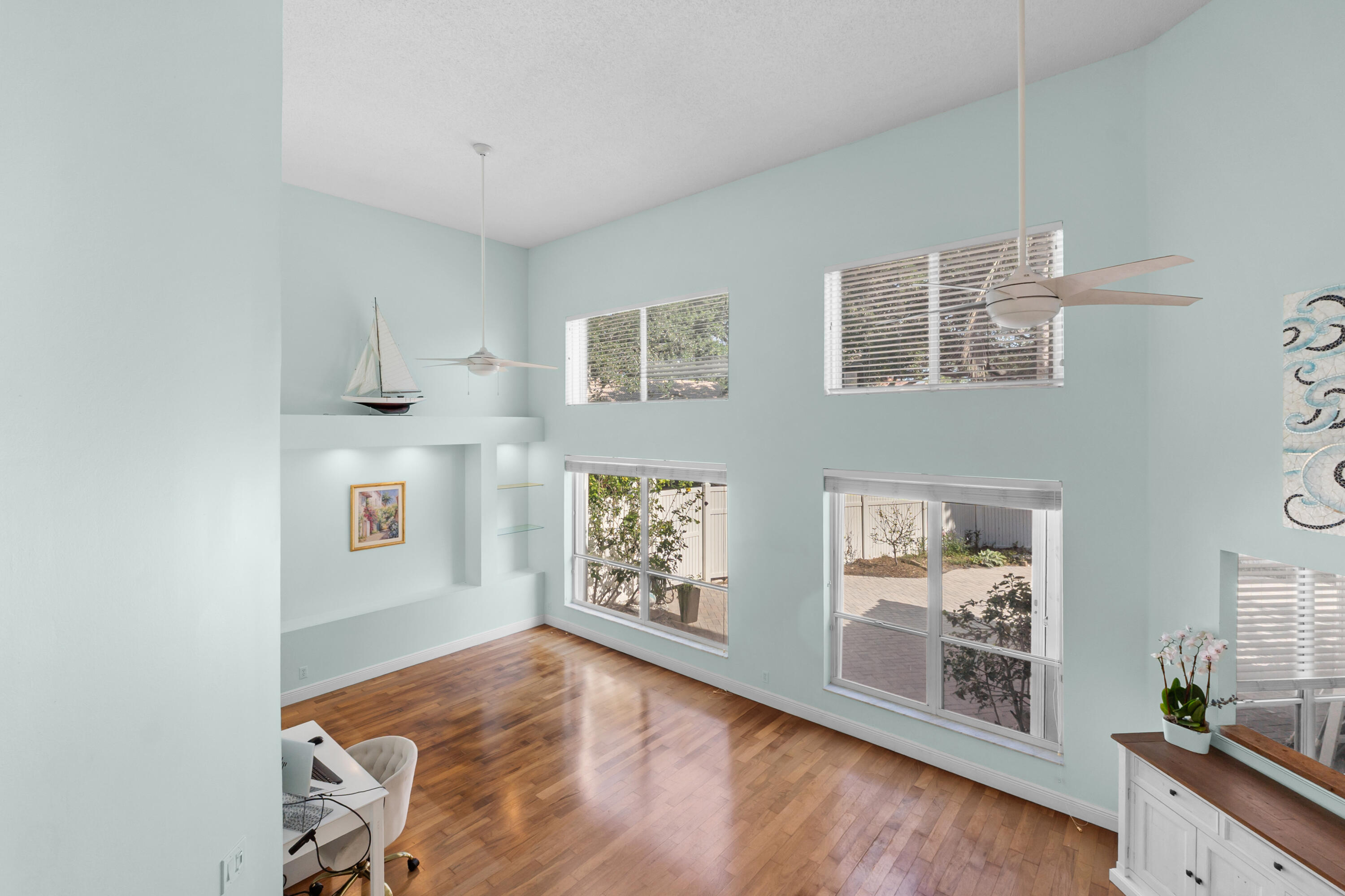 SIENA OAKS - Residential Lease