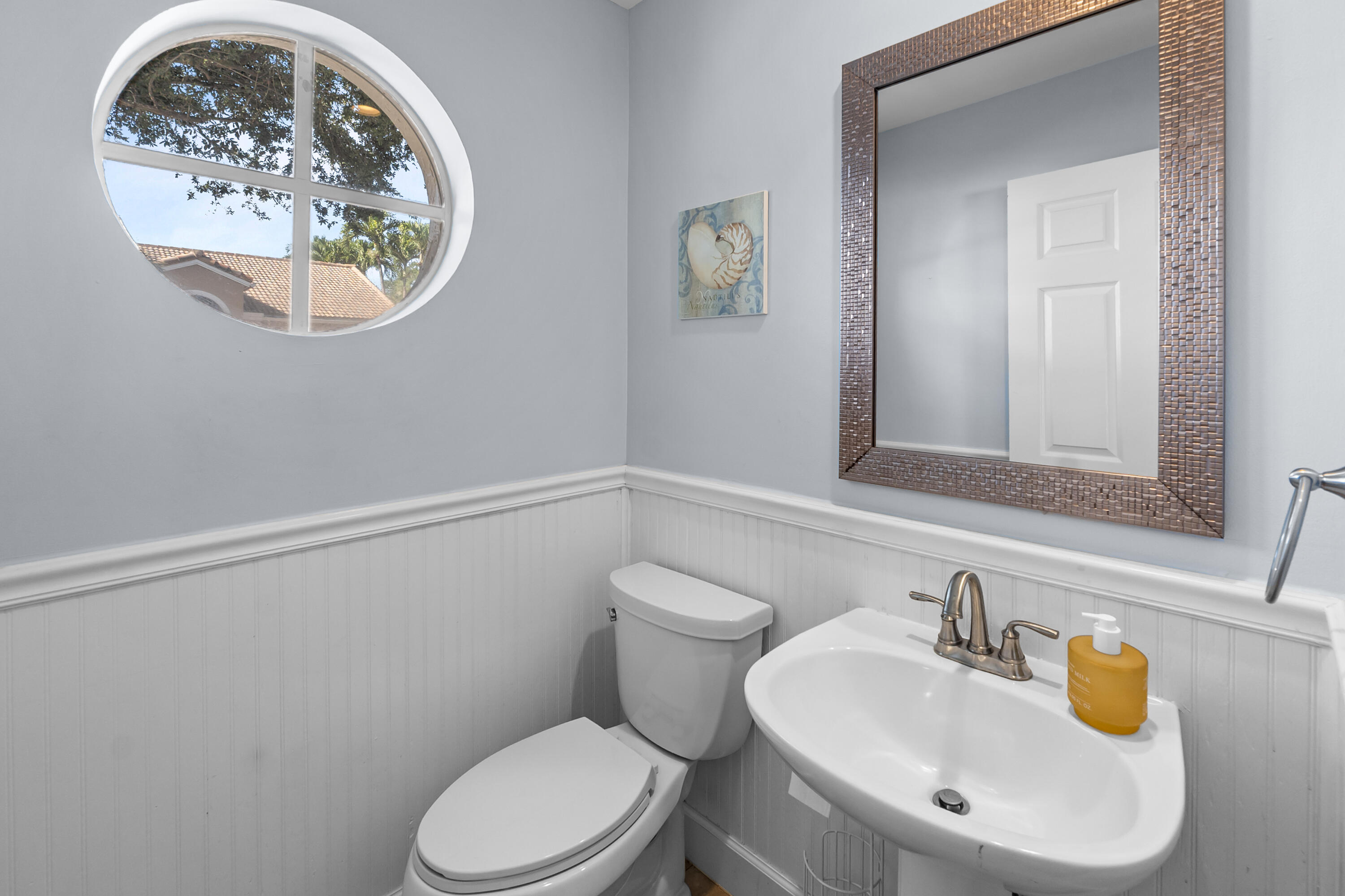 SIENA OAKS - Residential Lease
