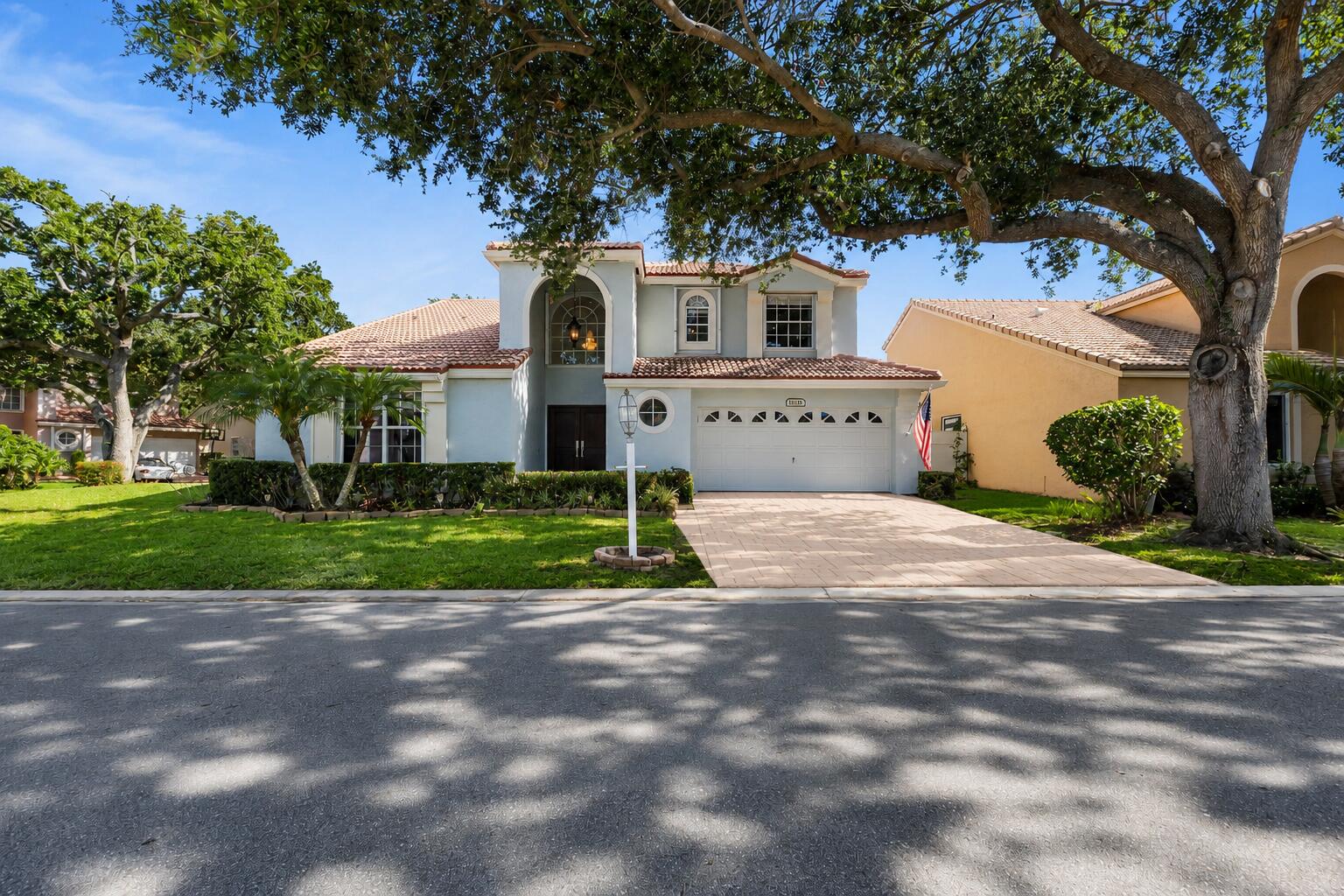 SIENA OAKS - Residential Lease
