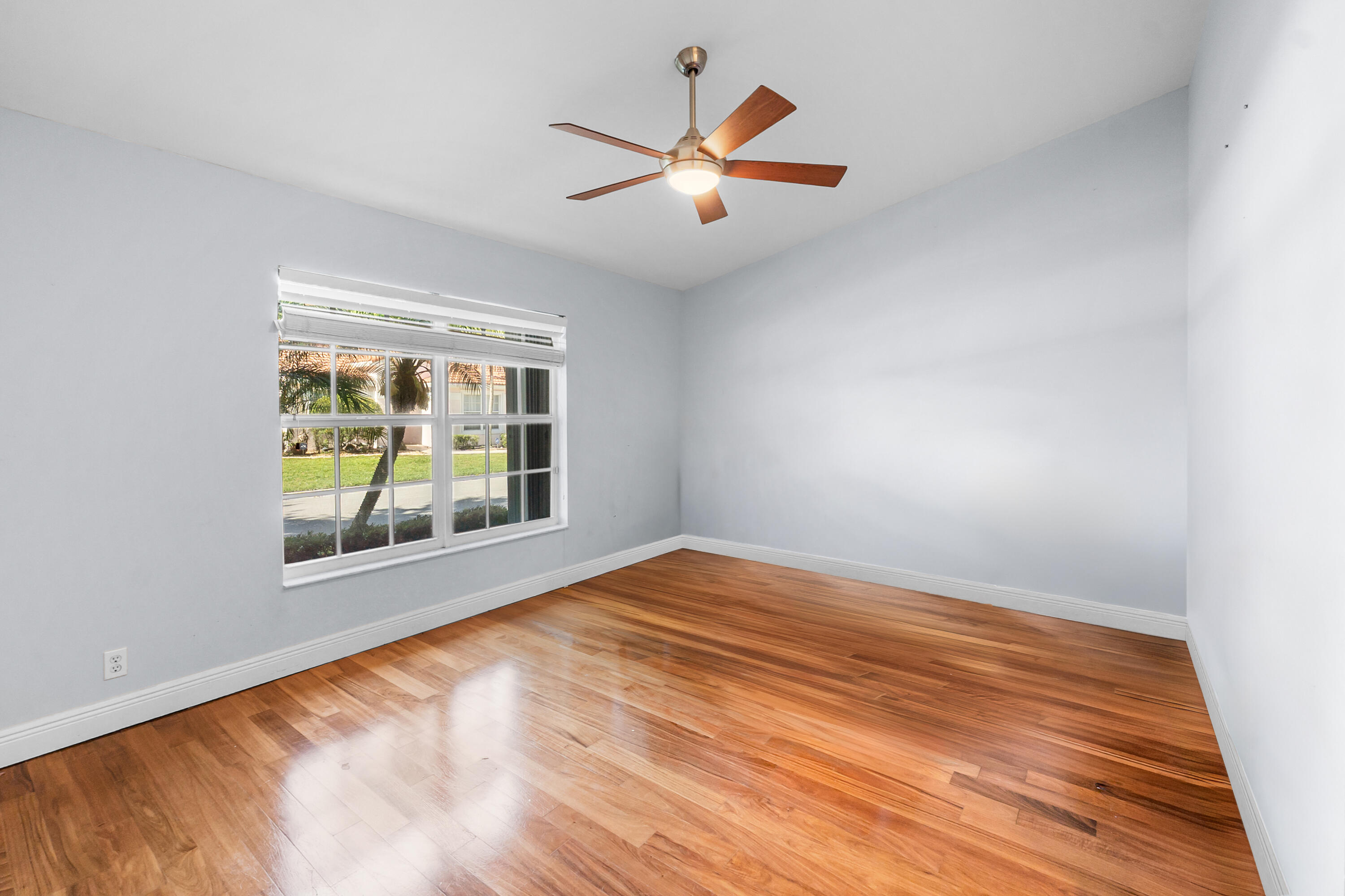 SIENA OAKS - Residential Lease