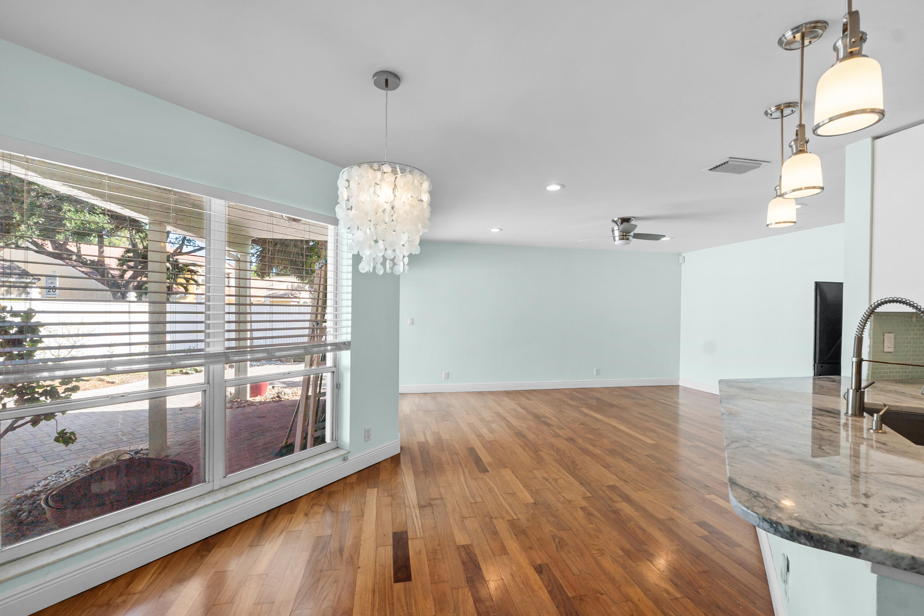 SIENA OAKS - Residential Lease