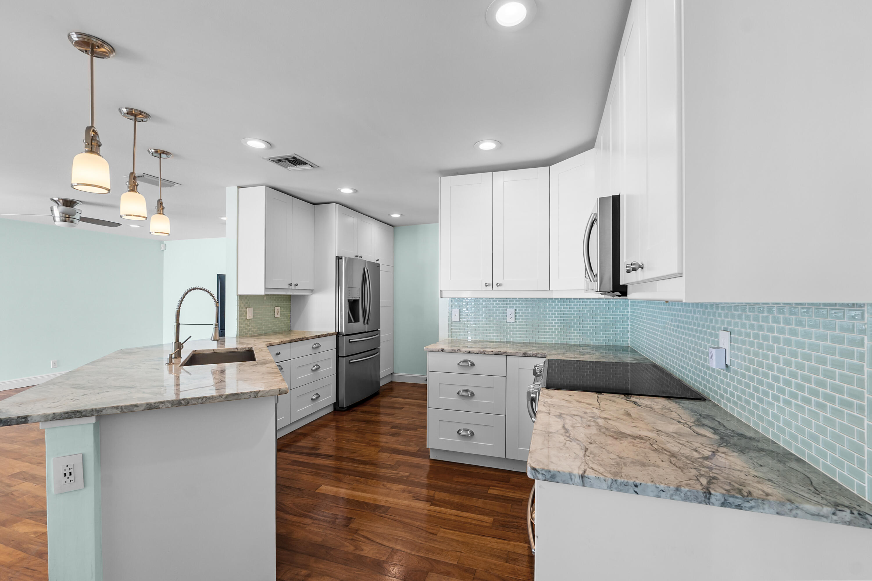 SIENA OAKS - Residential Lease
