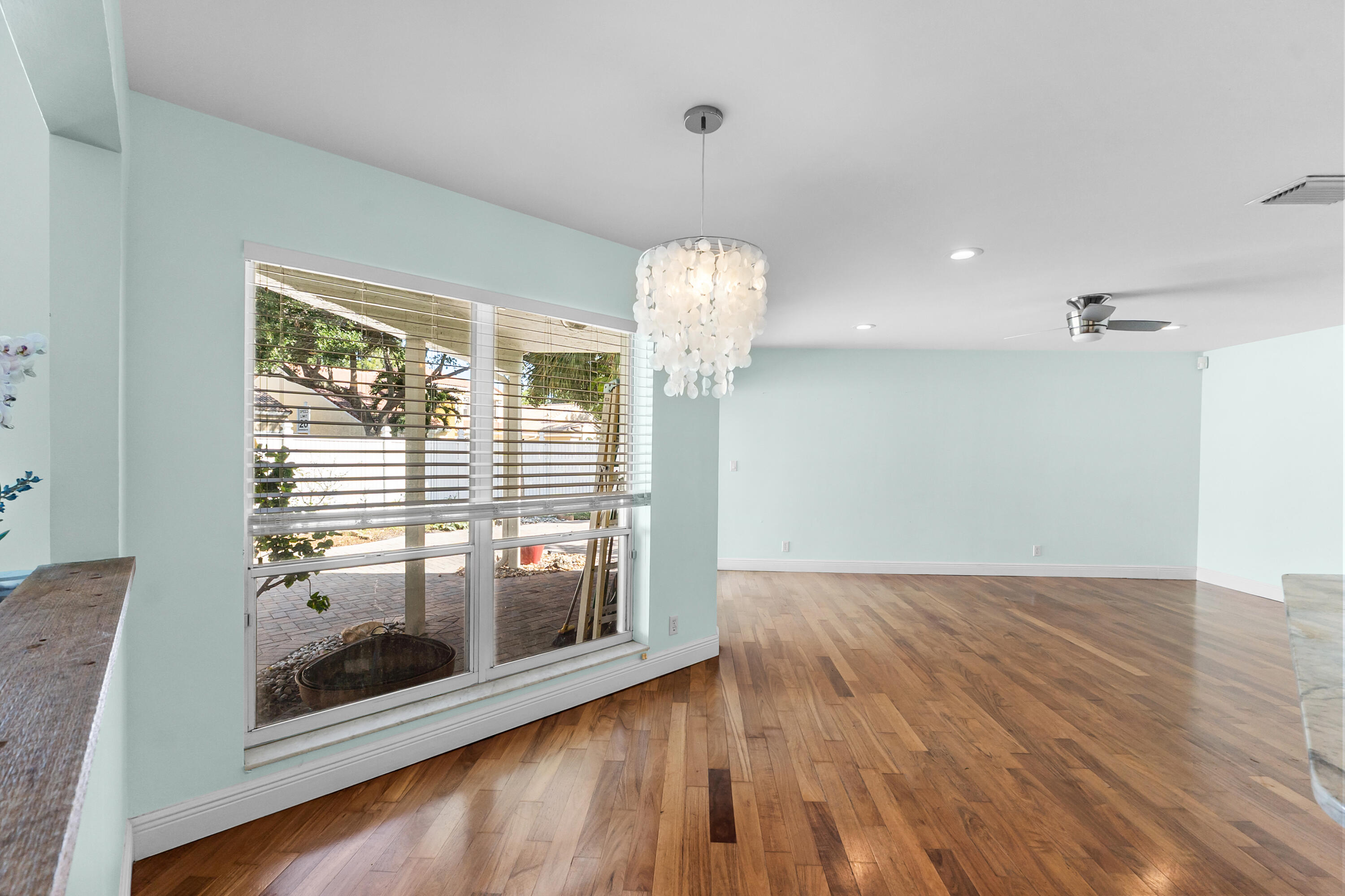 SIENA OAKS - Residential Lease