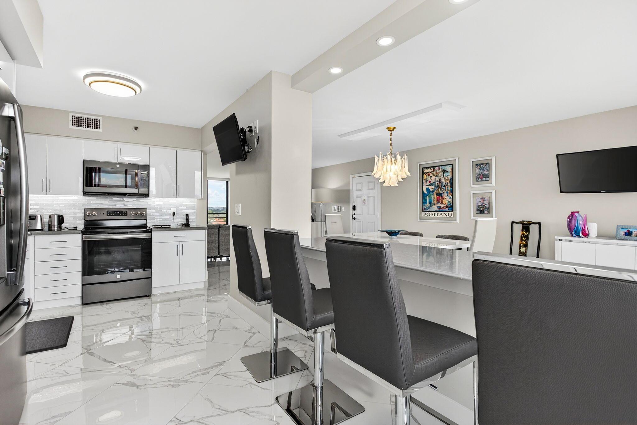 PROMENADE AT BOCA POINTE - Residential