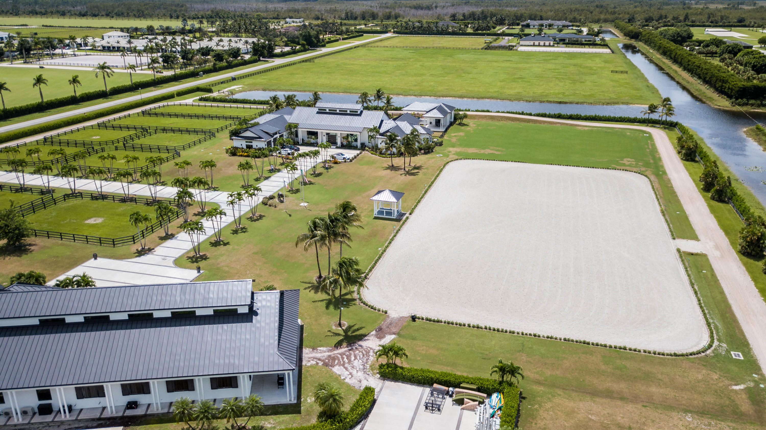 WELLINGTON PRESERVE - Residential