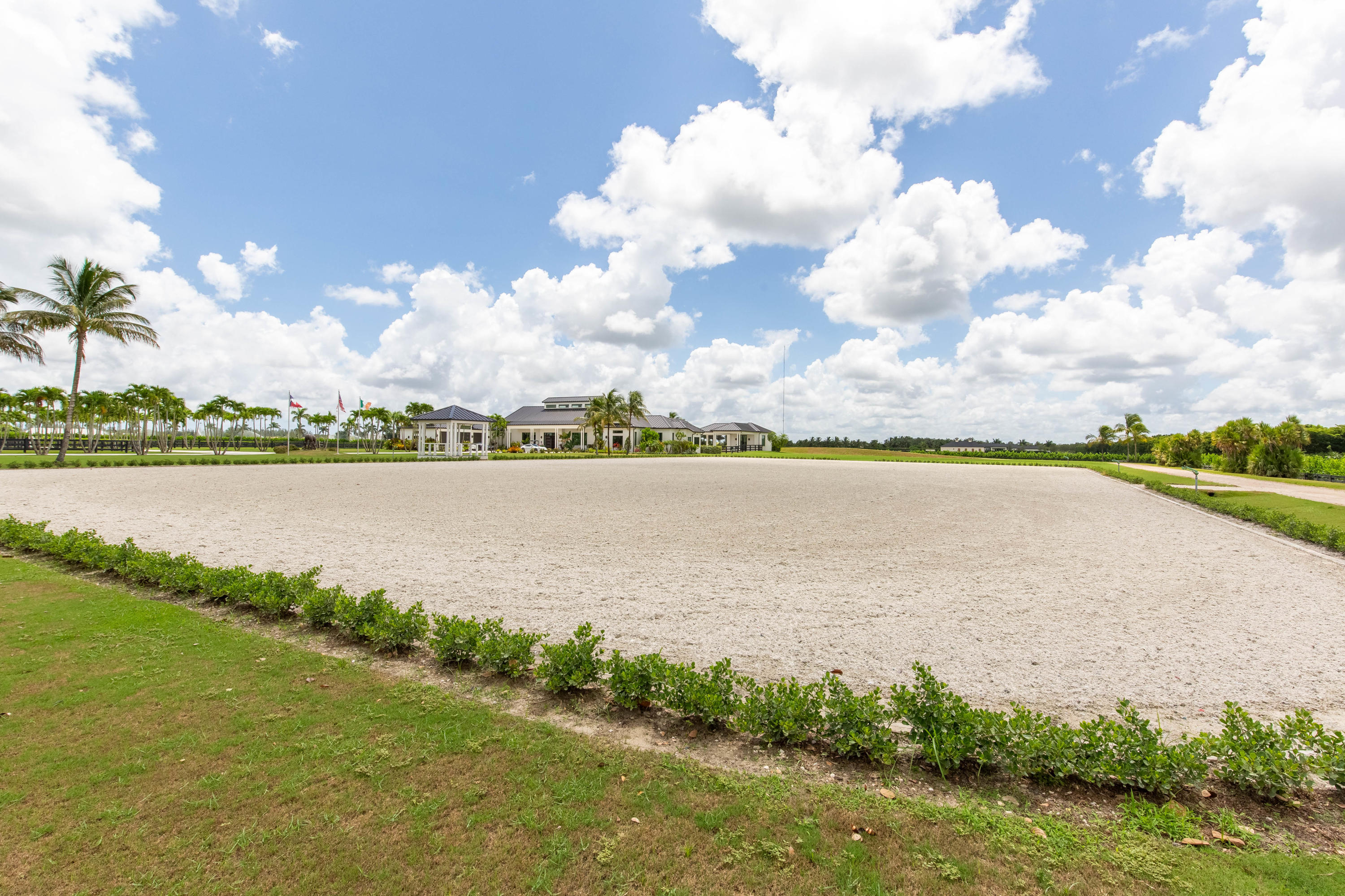 WELLINGTON PRESERVE - Residential