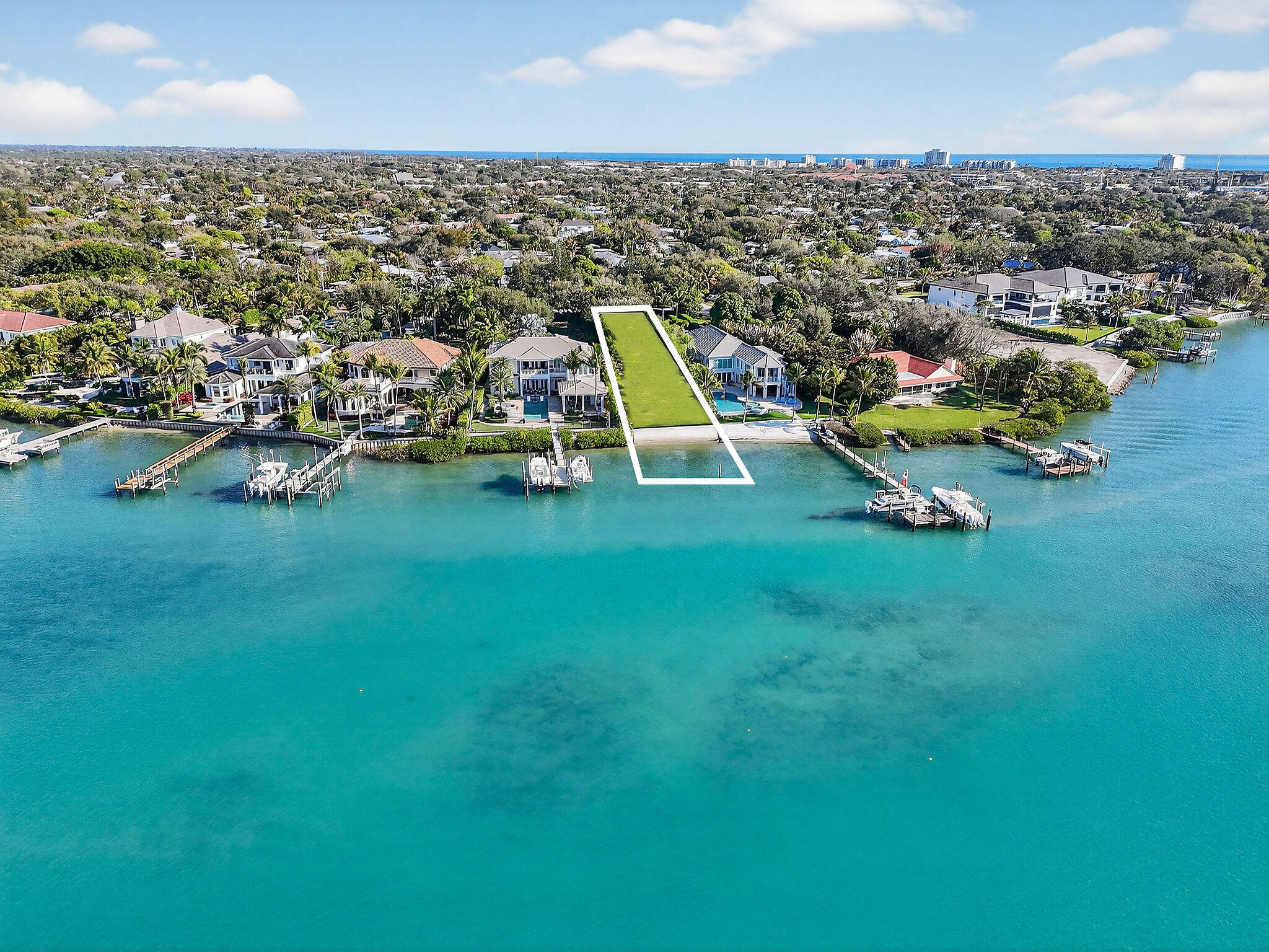 RIVERSIDE ON THE LOXAHATCHEE - Residential