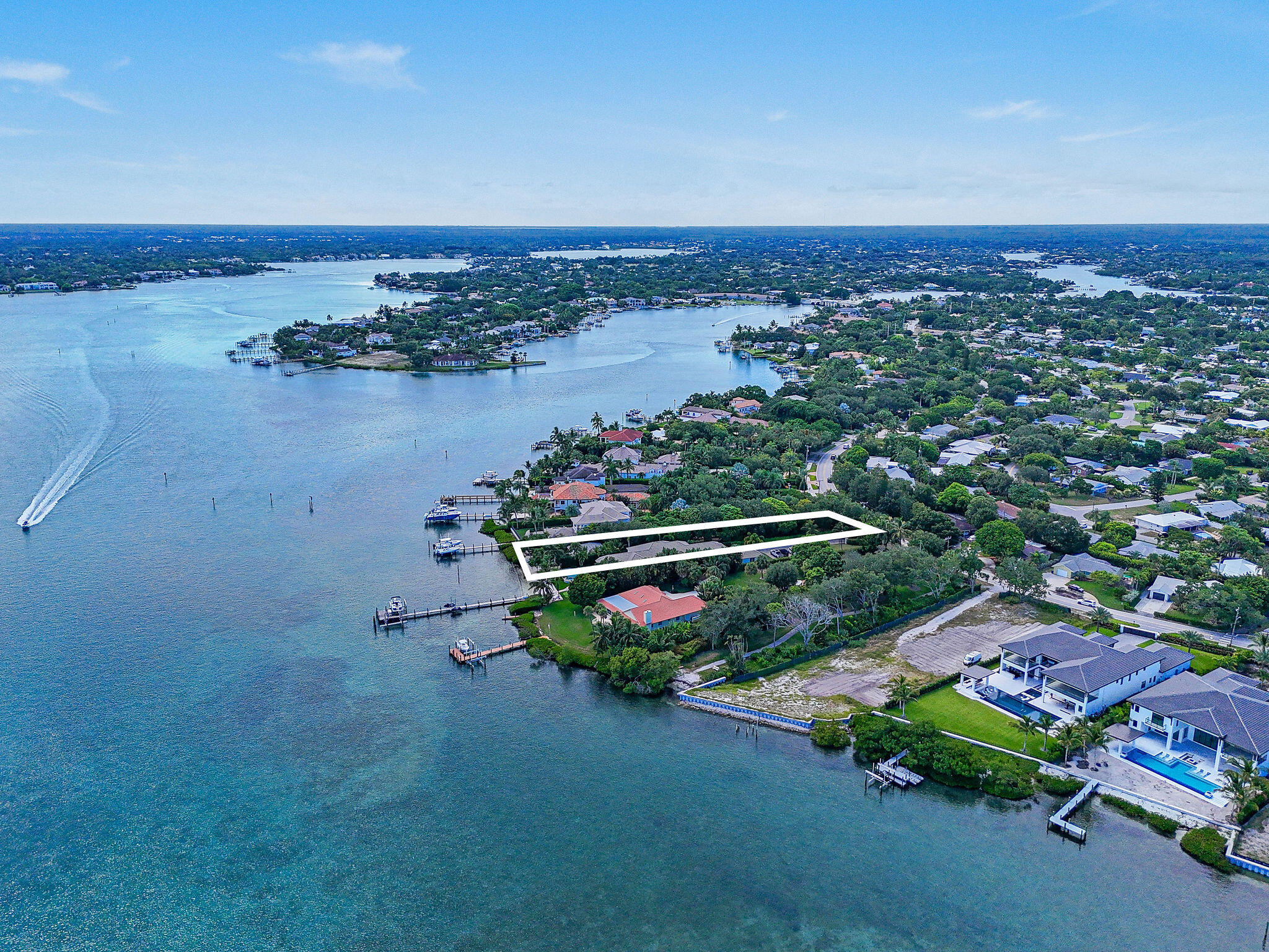 RIVERSIDE ON THE LOXAHATCHEE - Residential