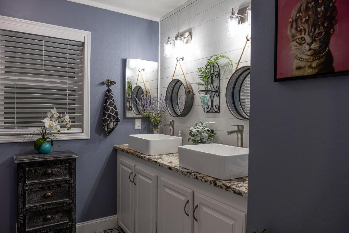 Pinelake Village - Residential