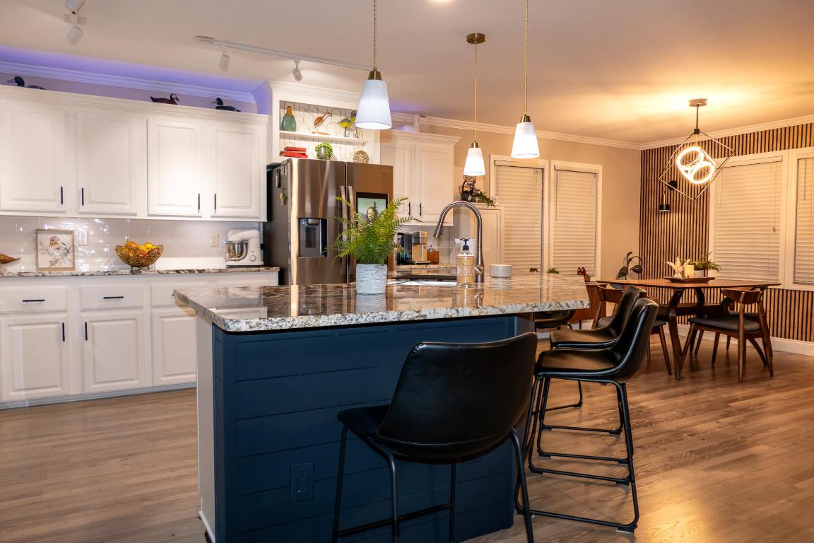 Pinelake Village - Residential