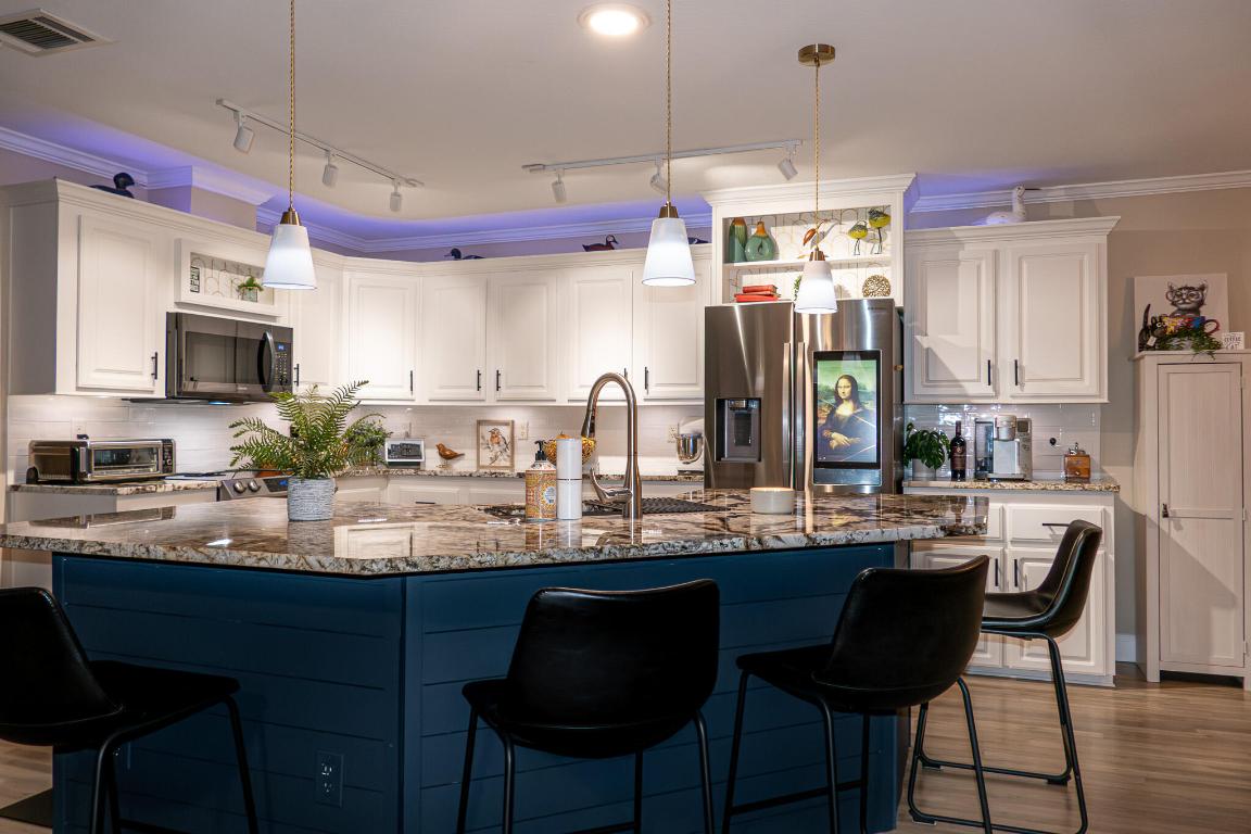 Pinelake Village - Residential