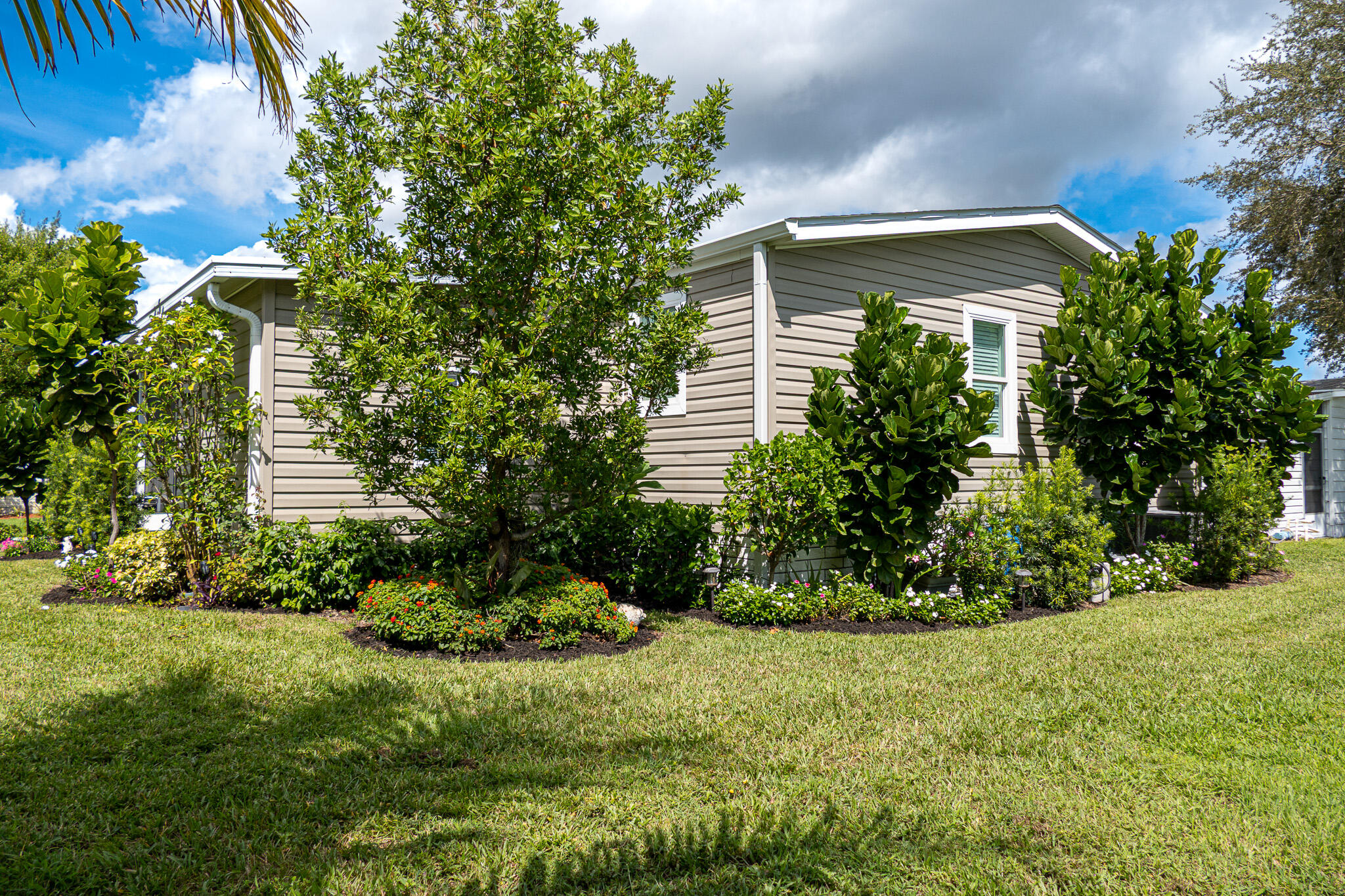 Pinelake Village - Residential