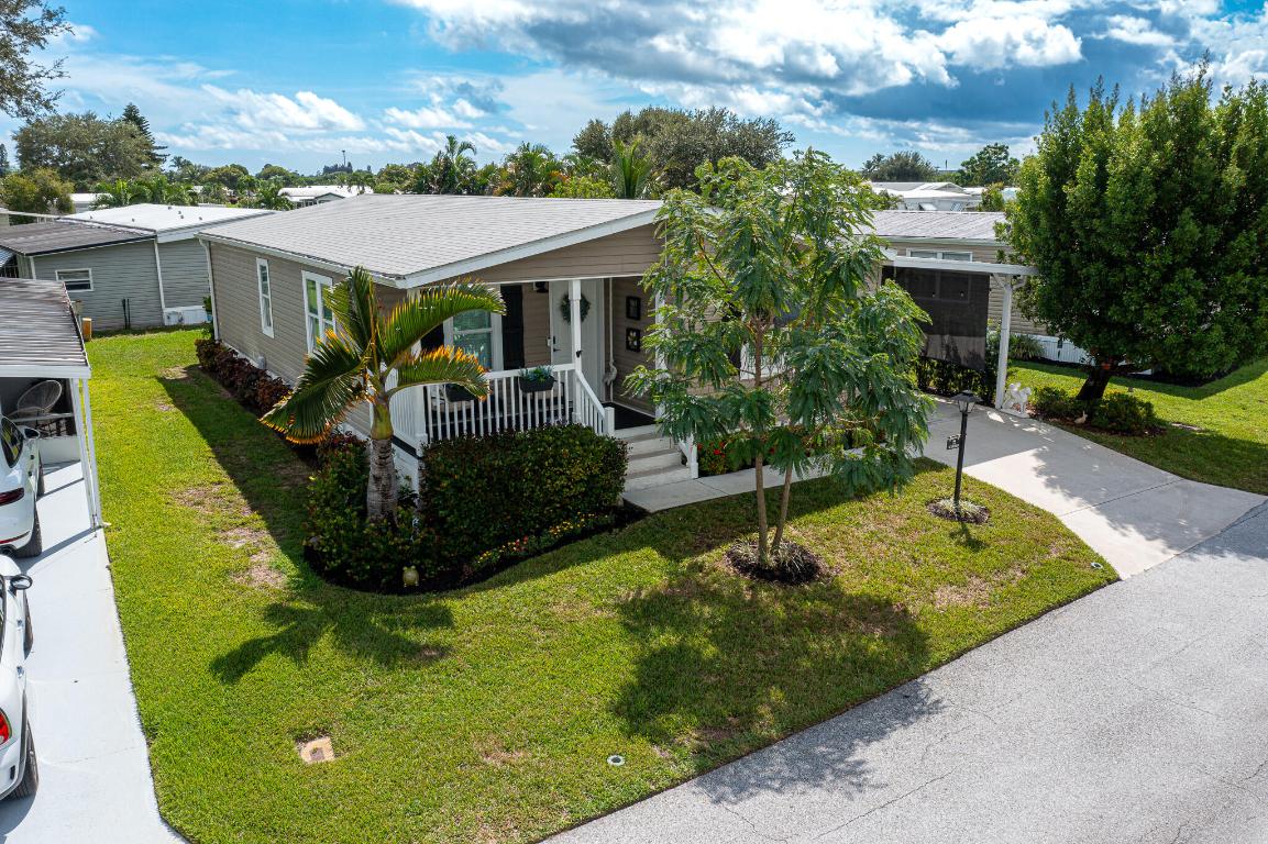 Pinelake Village - Residential