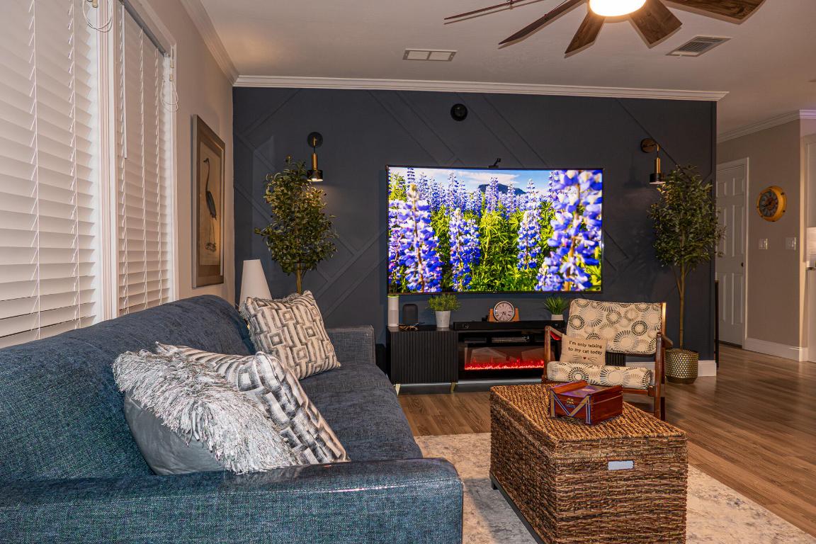 Pinelake Village - Residential