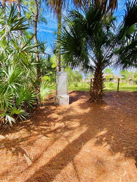 A home in Loxahatchee