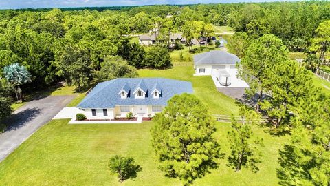 A home in Loxahatchee