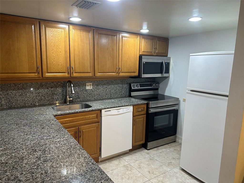 Photo of 3680 Inverrary Drive #1a, Lauderhill, FL 33319 (MLS # F10444218)