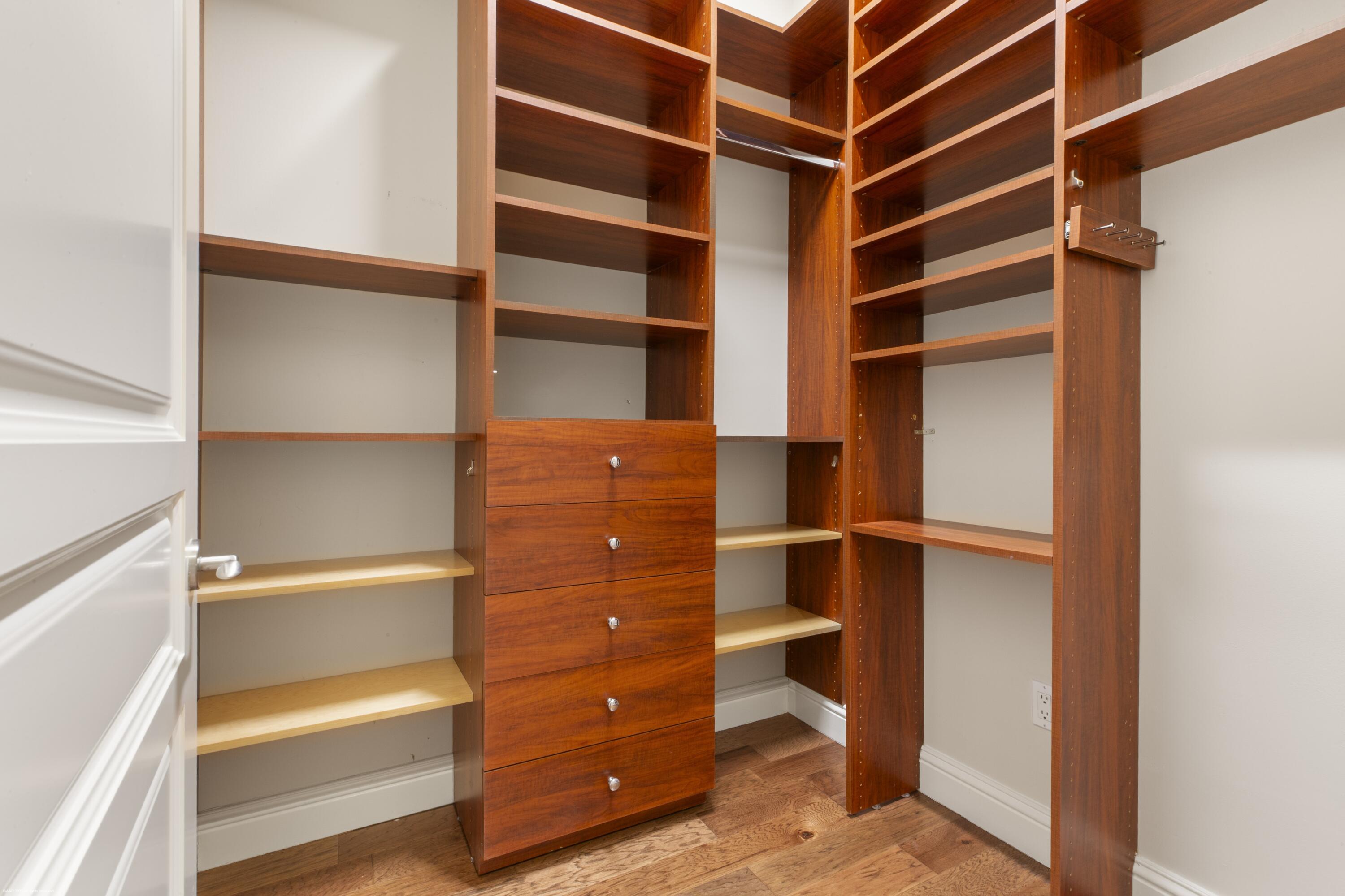 RESORT AT SINGER ISLAND - Residential