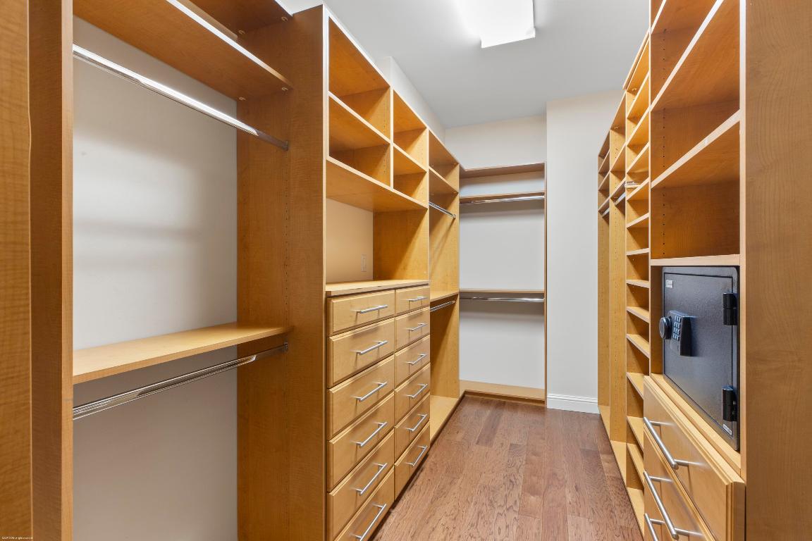 RESORT AT SINGER ISLAND - Residential