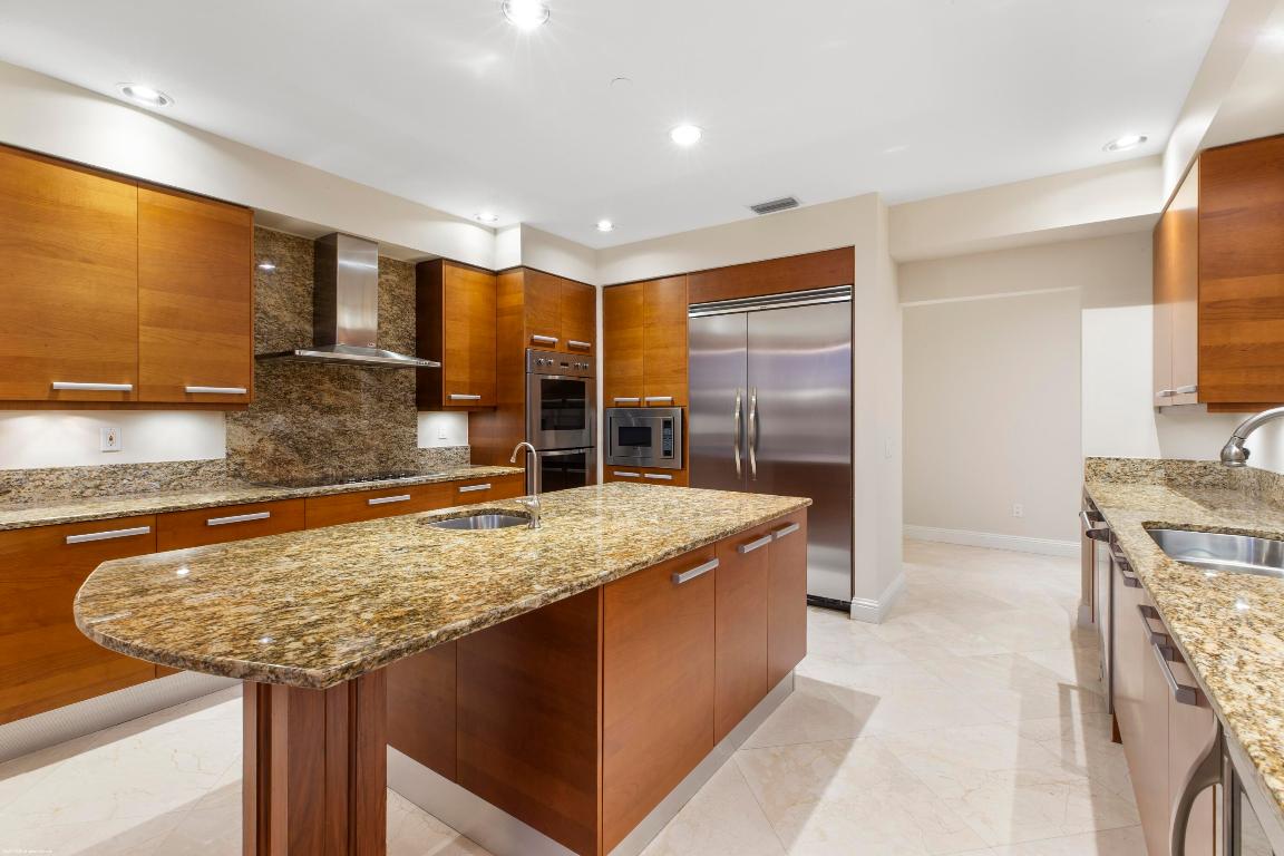 RESORT AT SINGER ISLAND - Residential