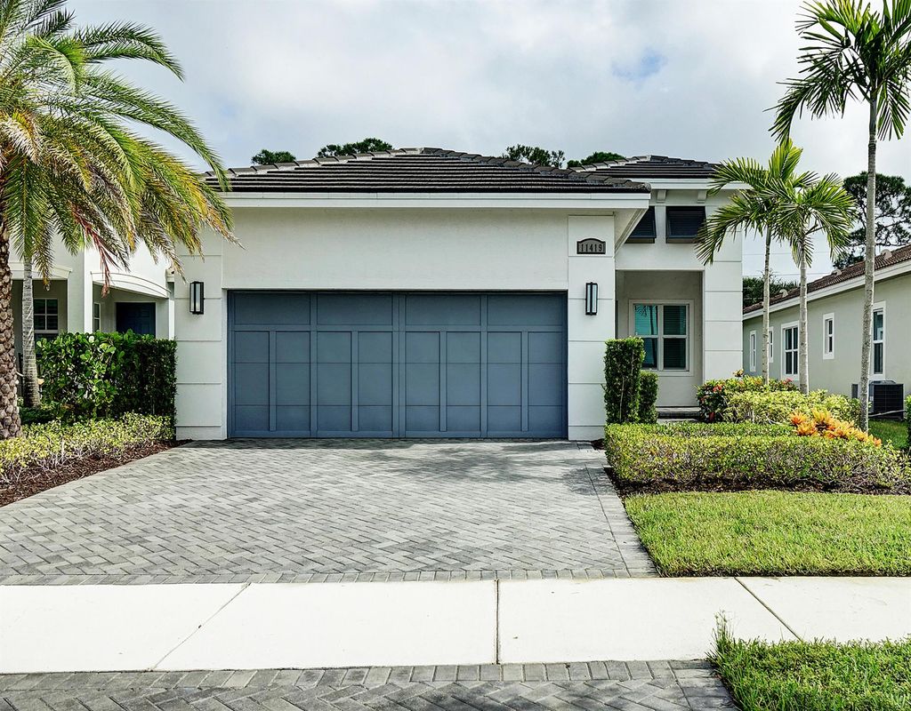 Photo of 11419 SW Visconti Way, Port Saint Lucie, FL 34986 (MLS # R11126102)