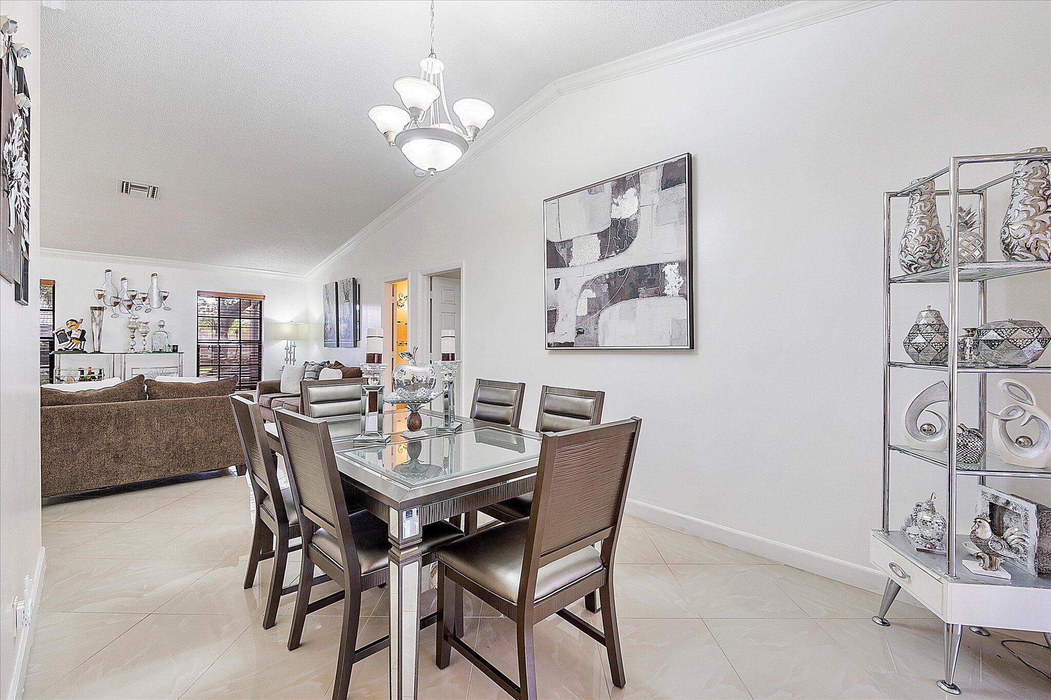ROYAL PALM VILLAGE - Residential