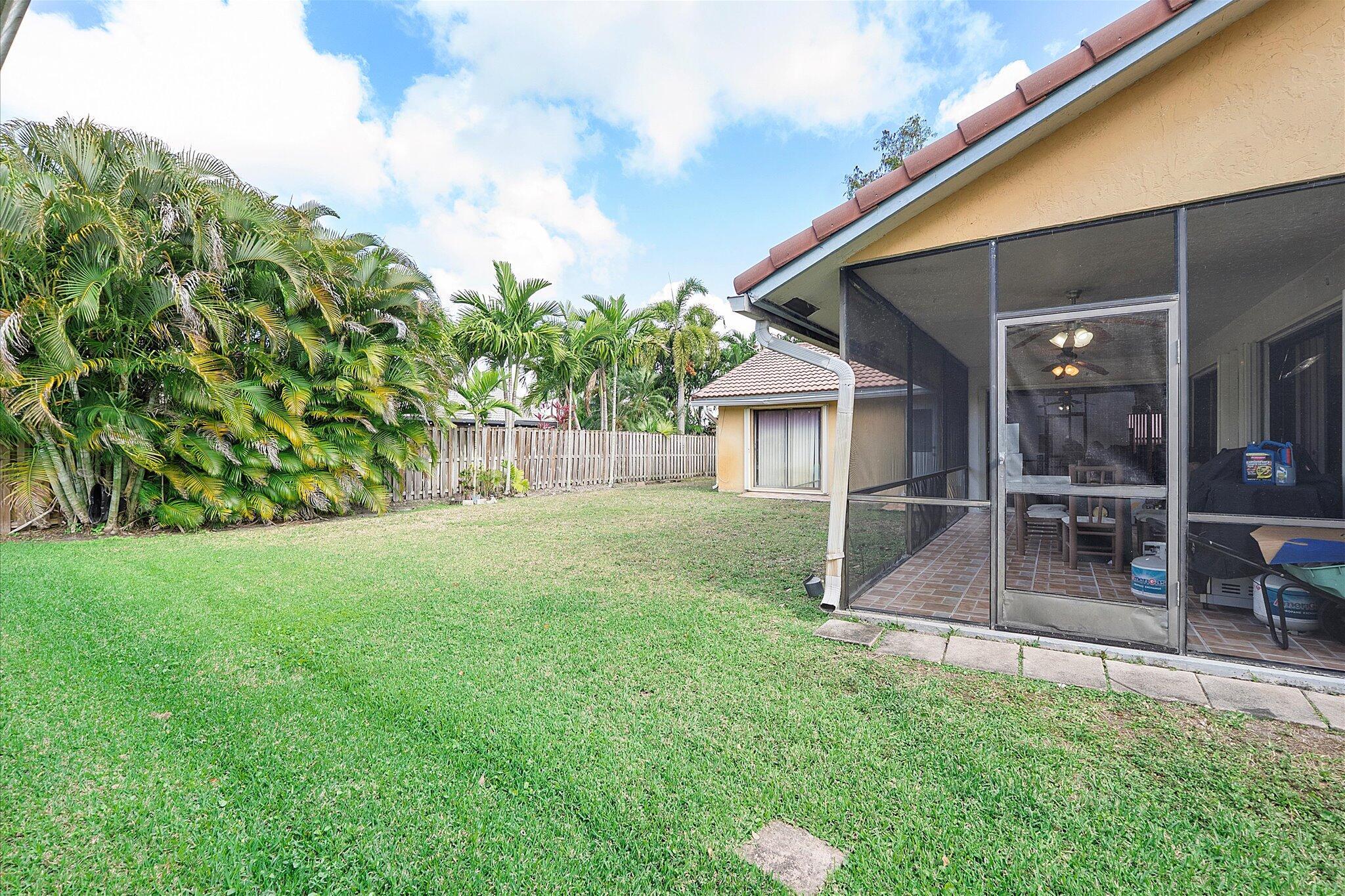 ROYAL PALM VILLAGE - Residential