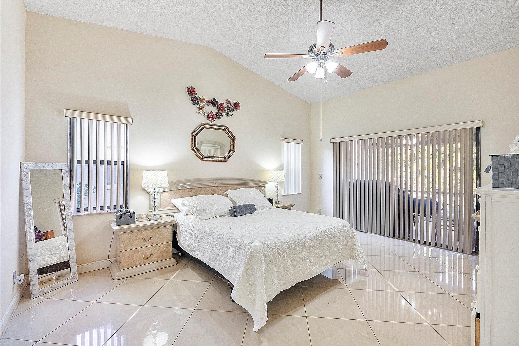 ROYAL PALM VILLAGE - Residential