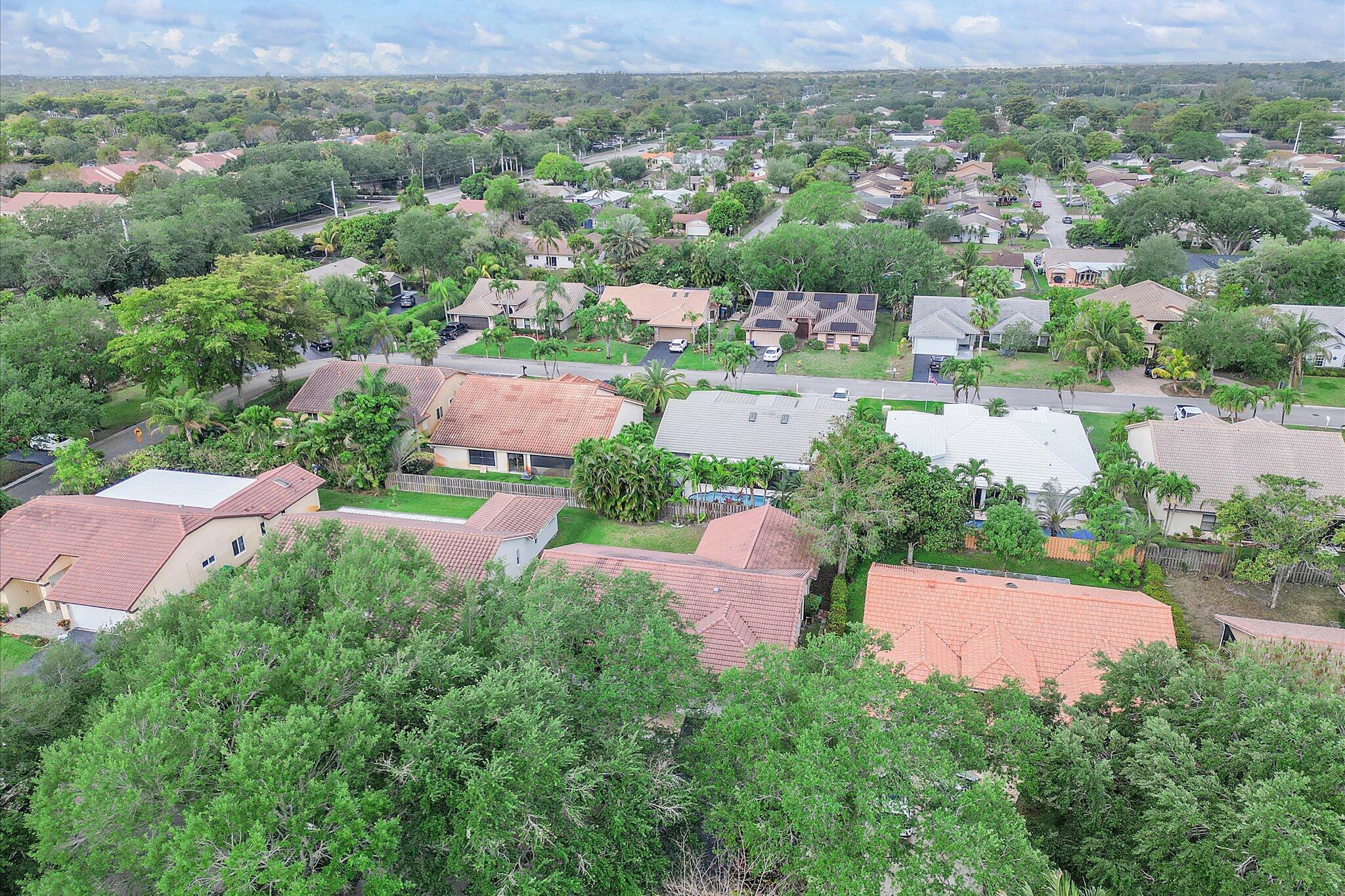 ROYAL PALM VILLAGE - Residential
