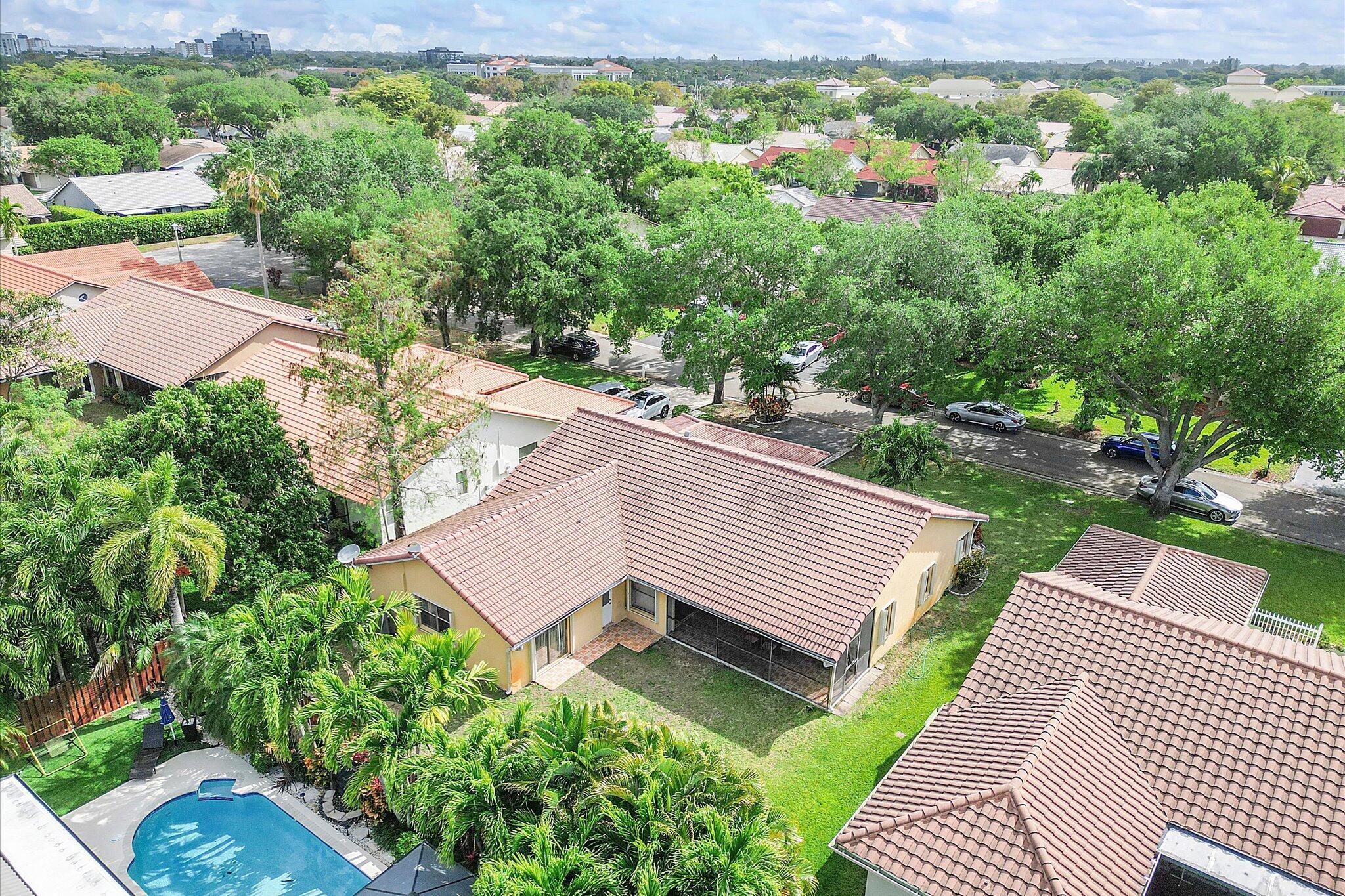 ROYAL PALM VILLAGE - Residential