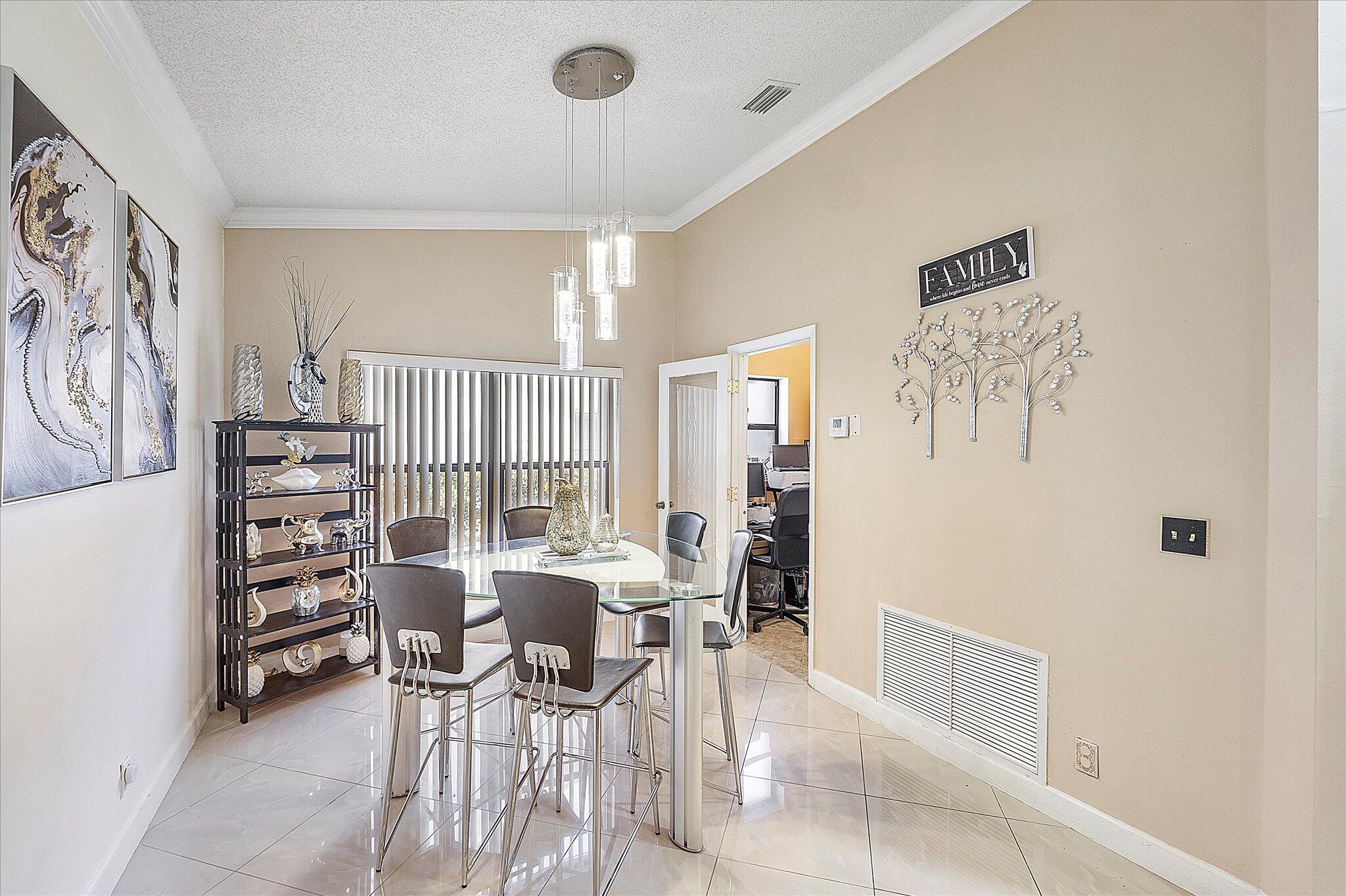 ROYAL PALM VILLAGE - Residential